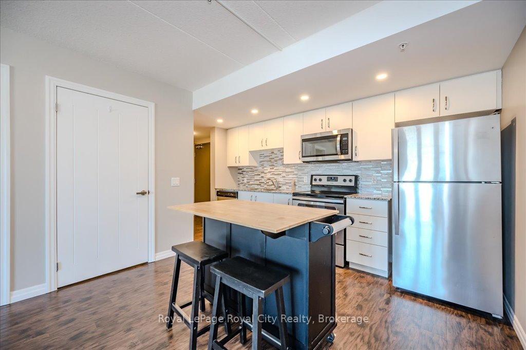Photo 14 of Unit 105, 108 Summit Ridge Drive, Guelph, Grange Road — HOMEH