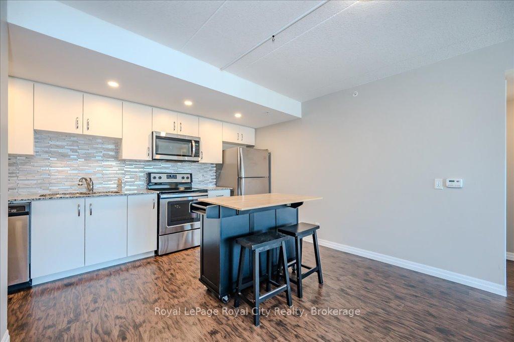 Photo 15 of Unit 105, 108 Summit Ridge Drive, Guelph, Grange Road — HOMEH