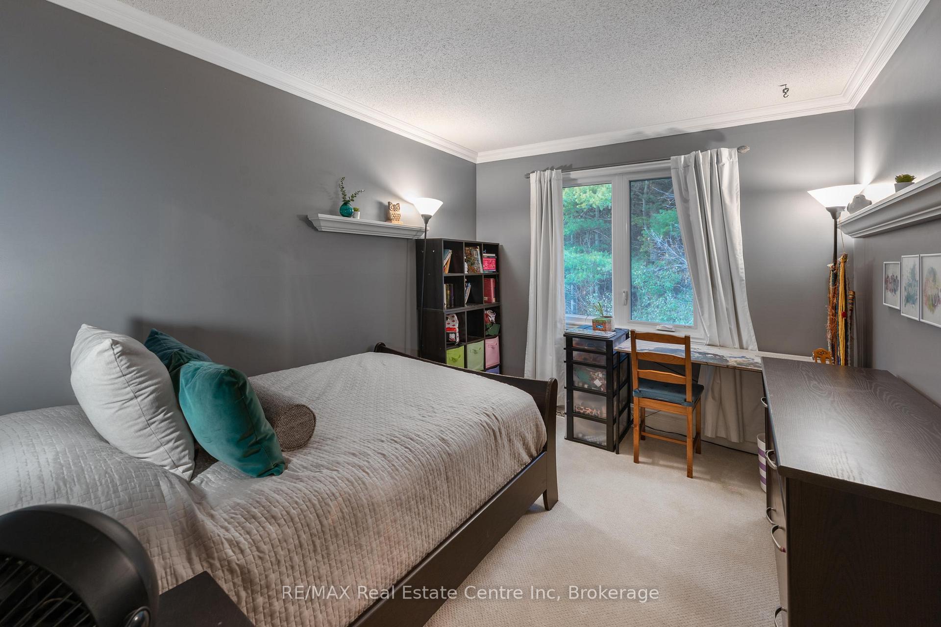 Photo 14 of Unit 3, 94 Woodlawn Road E, Guelph, Victoria North — HOMEH