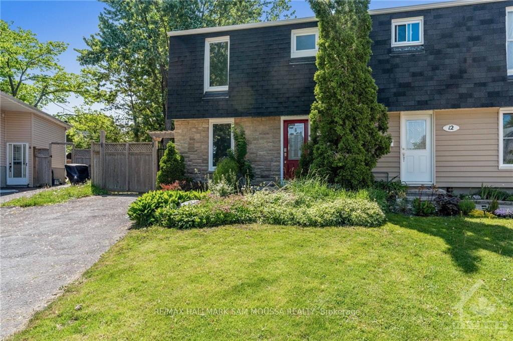 Photo 4 of 10 Lotus Court, Ottawa, Carson Grove — HOMEH