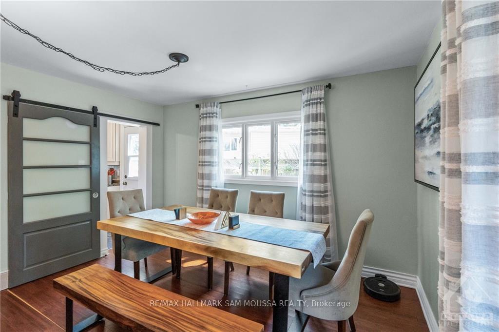 Photo 12 of 10 Lotus Court, Ottawa, Carson Grove — HOMEH