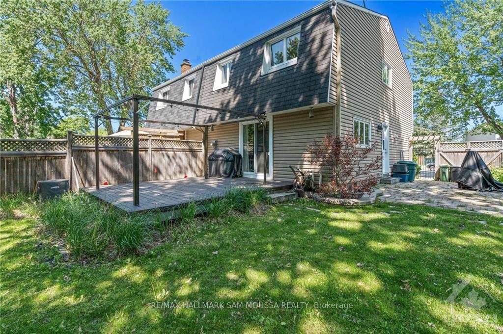 Photo 27 of 10 Lotus Court, Ottawa, Carson Grove — HOMEH