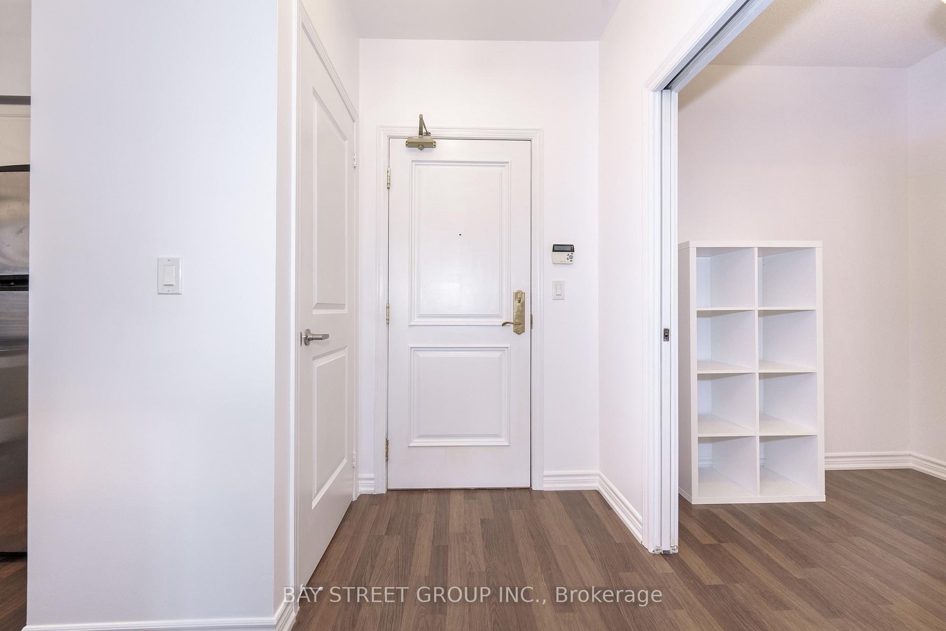 Photo 8 of Unit 1406, 9225 Jane Street, Vaughan, Maple — HOMEH
