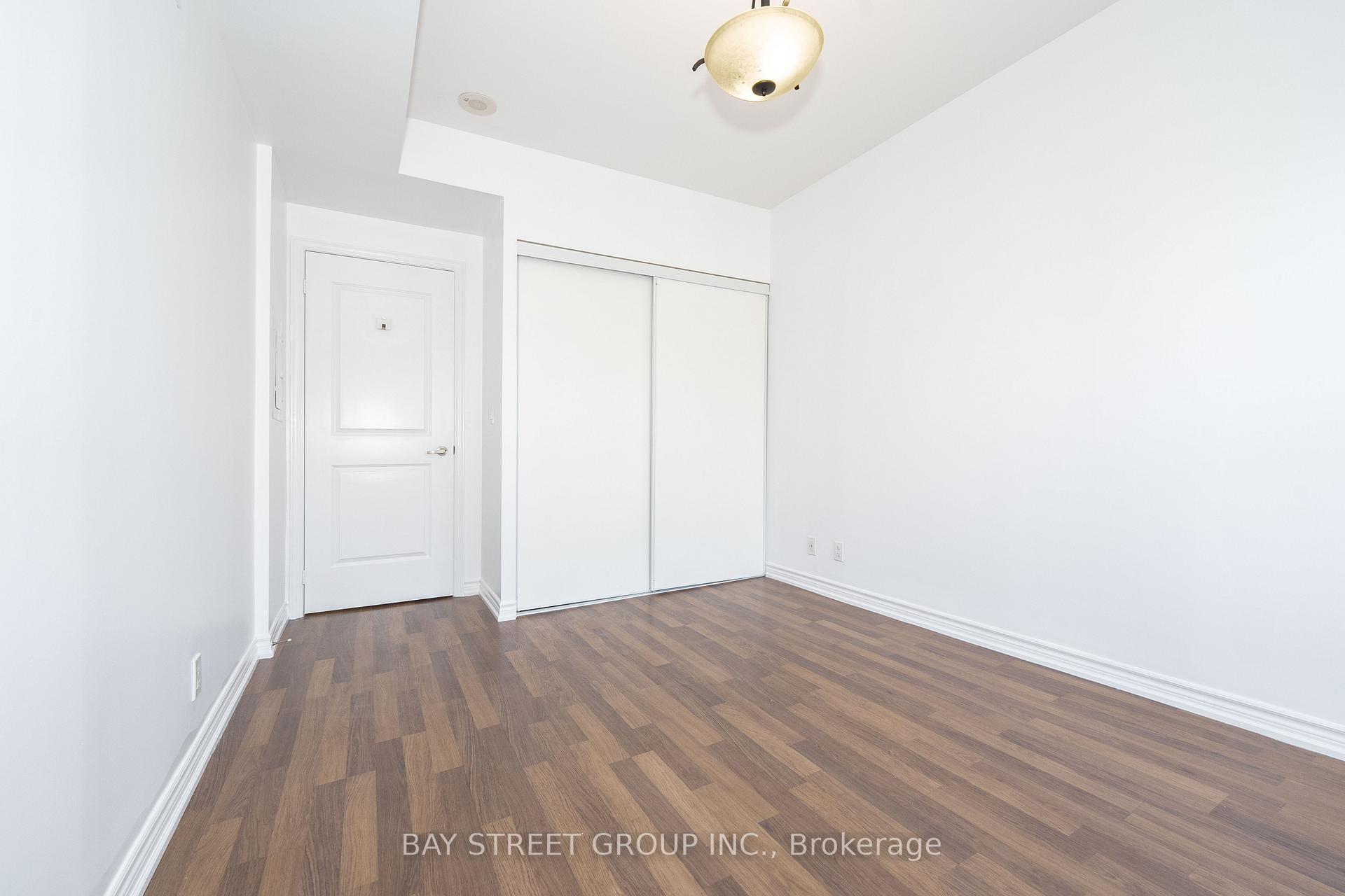 Photo 20 of Unit 1406, 9225 Jane Street, Vaughan, Maple — HOMEH