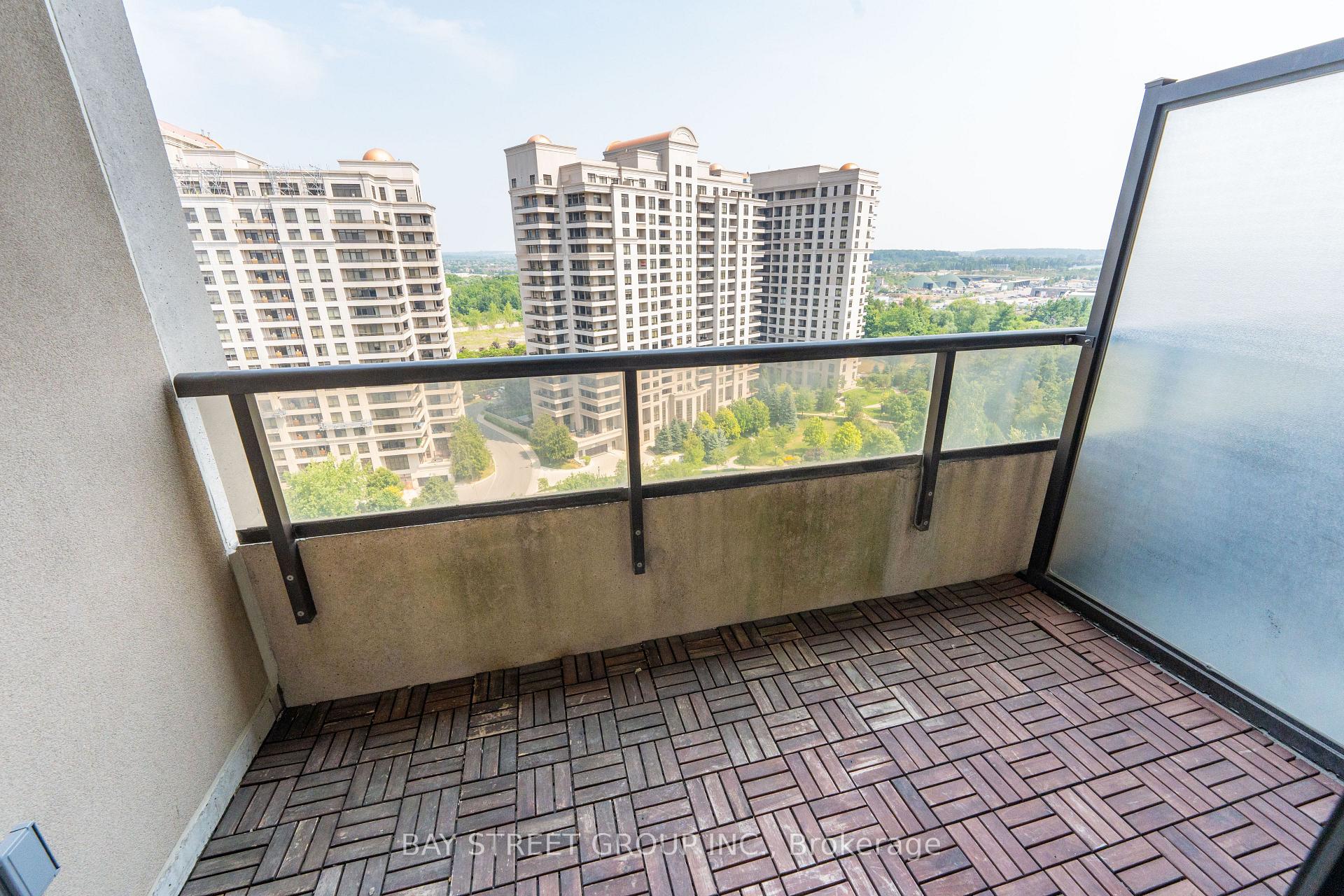 Photo 23 of Unit 1406, 9225 Jane Street, Vaughan, Maple — HOMEH