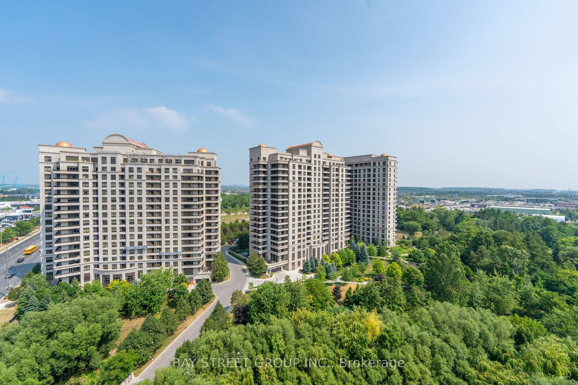 Photo 25 of Unit 1406, 9225 Jane Street, Vaughan, Maple — HOMEH