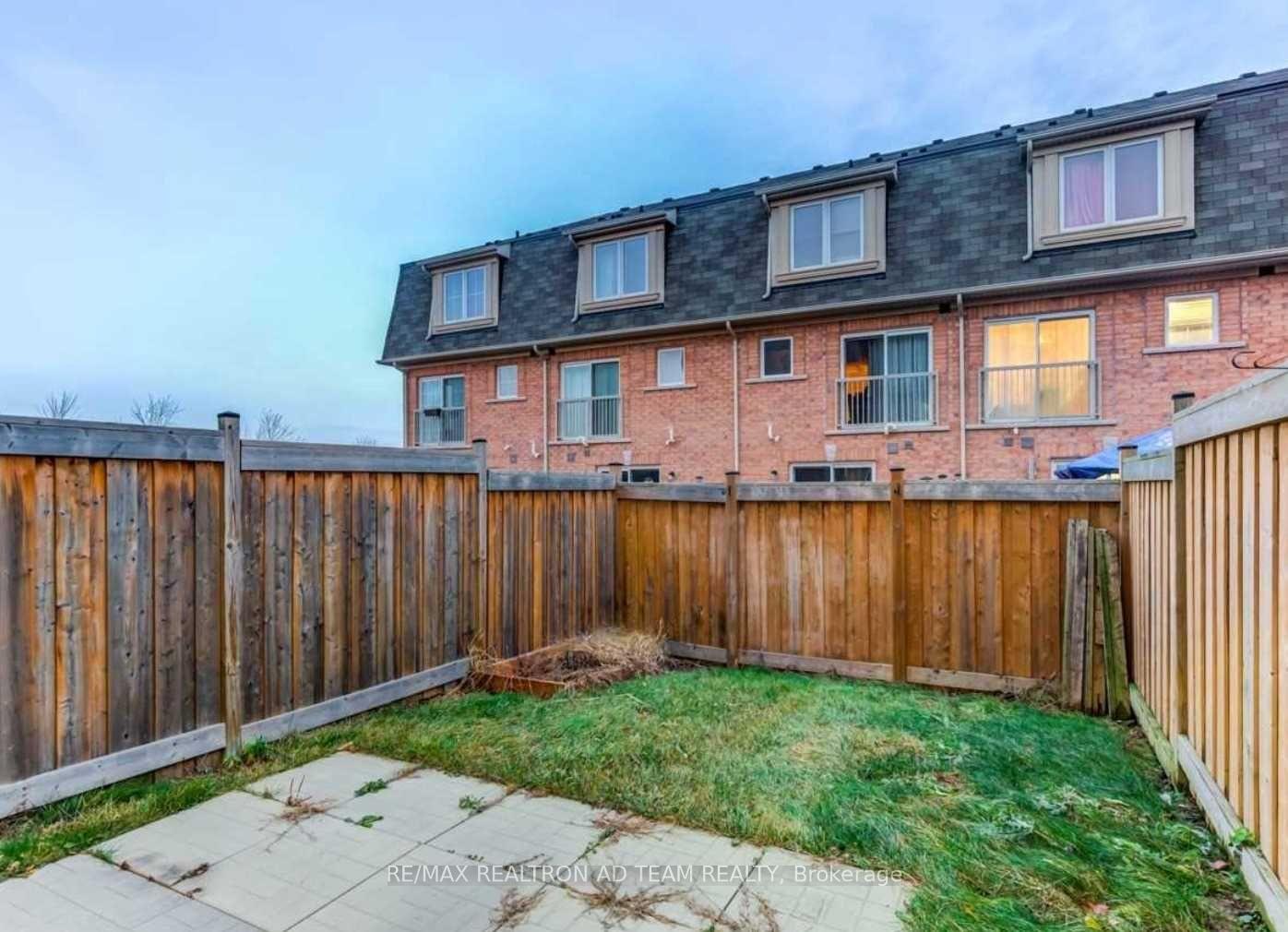 Photo 13 of 5 Burtonbury Lane, Ajax, Northeast Ajax — HOMEH