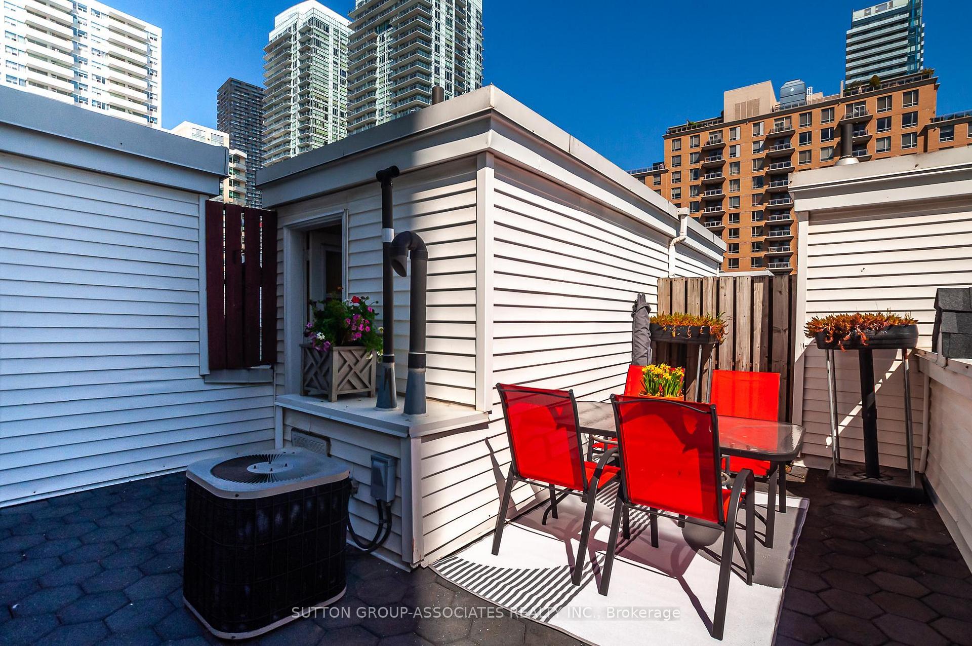 Photo 21 of Unit 28, 100 Redpath Avenue, Toronto, Mount Pleasant West — HOMEH