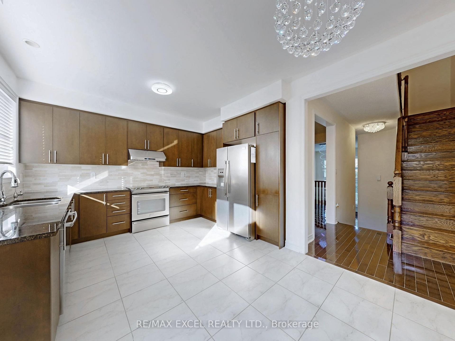 Photo 6 of 41 Victor Herbert Way, Markham, Cathedraltown — HOMEH