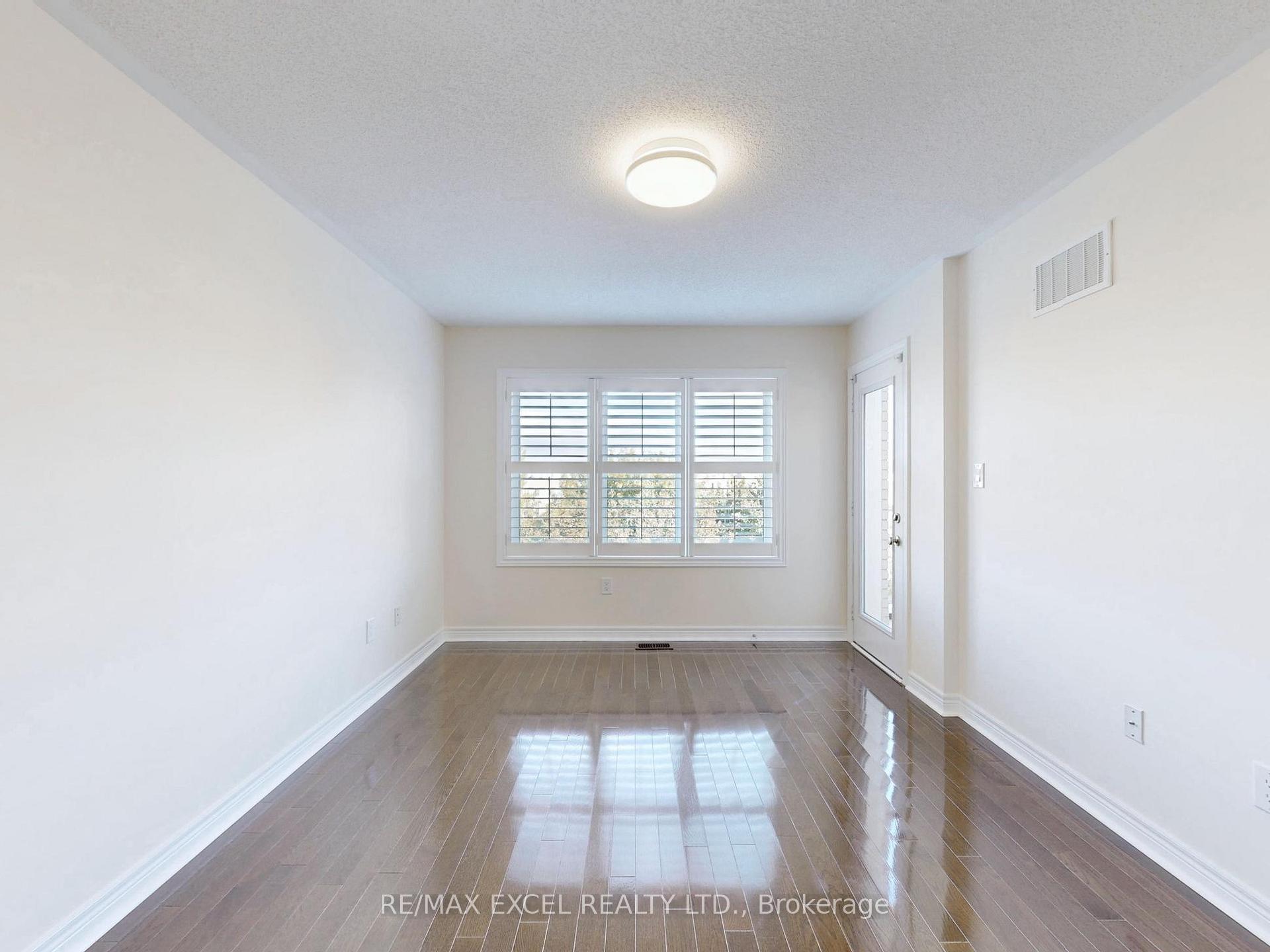 Photo 30 of 41 Victor Herbert Way, Markham, Cathedraltown — HOMEH