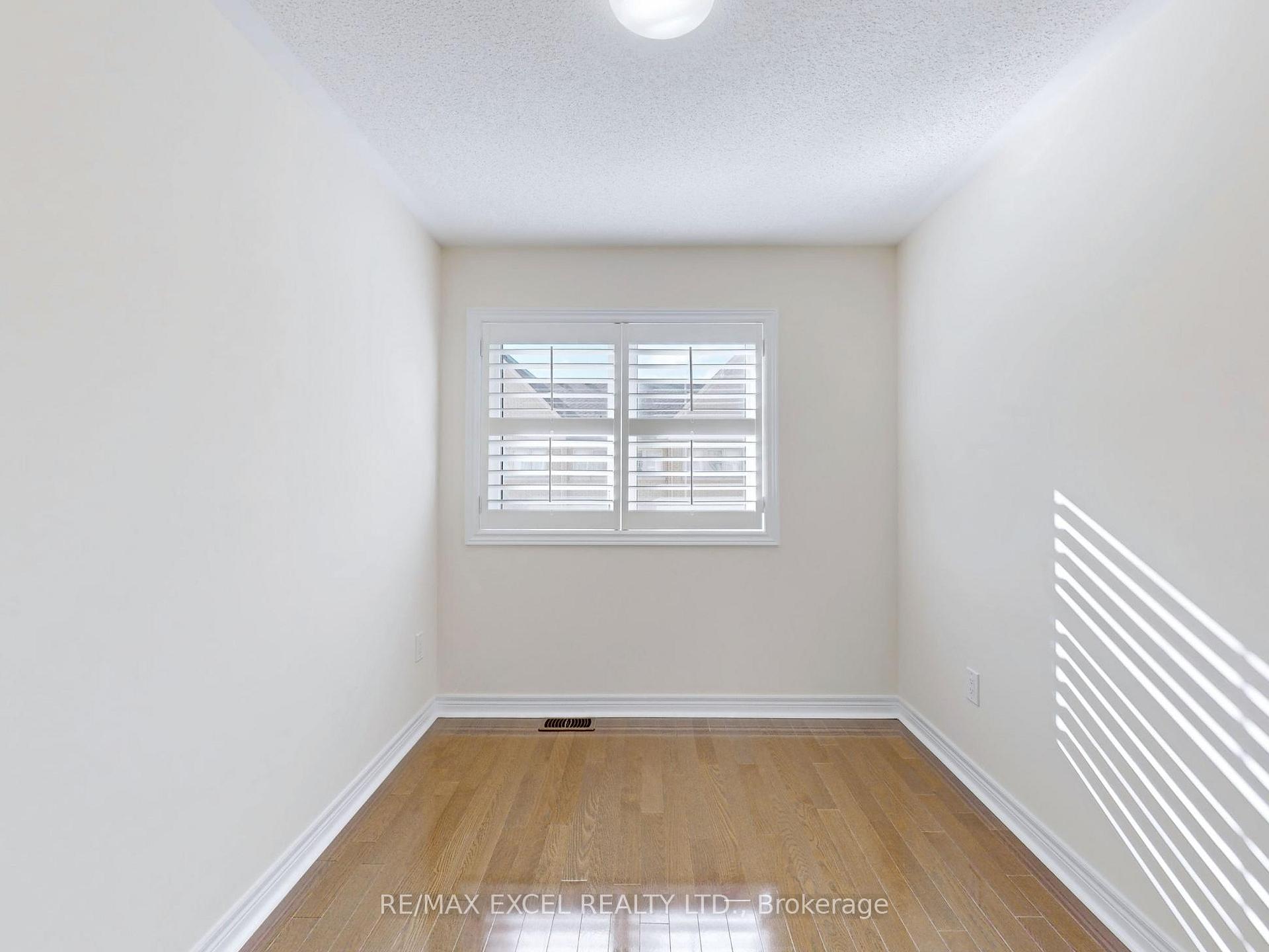 Photo 34 of 41 Victor Herbert Way, Markham, Cathedraltown — HOMEH