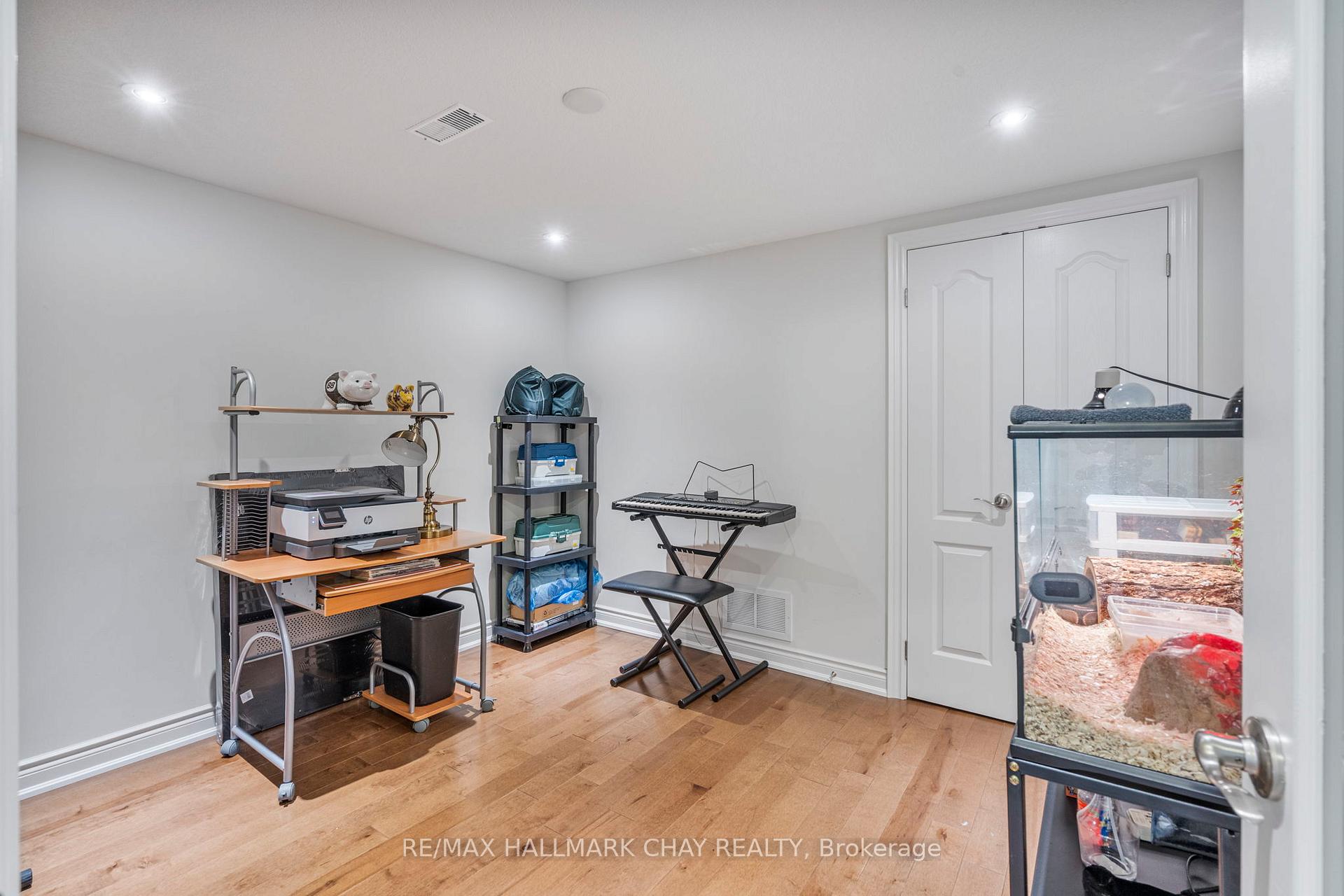 Photo 26 of 17 Hillcrest Drive, New Tecumseth, Alliston — HOMEH