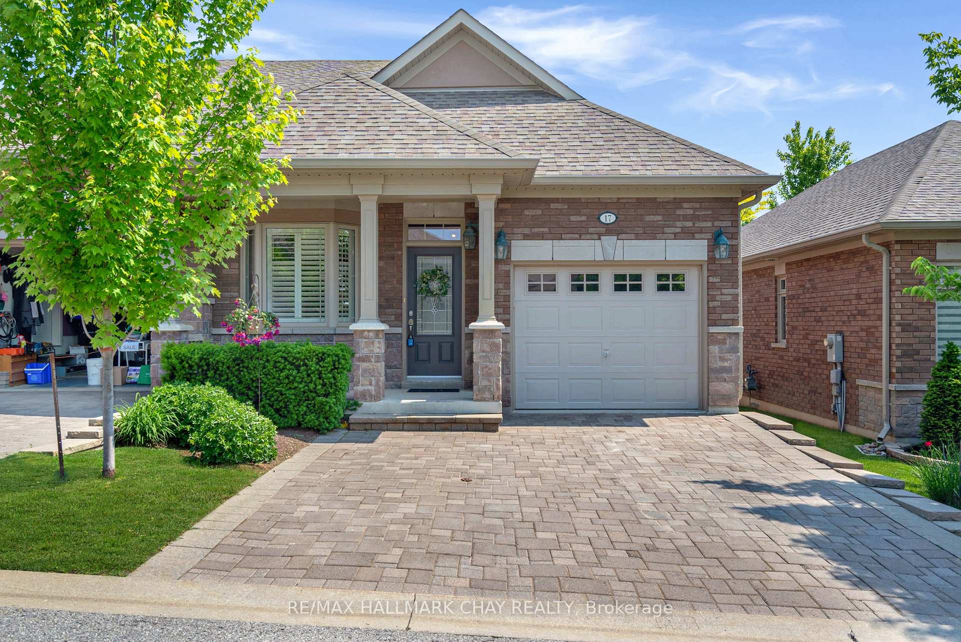 Photo 37 of 17 Hillcrest Drive, New Tecumseth, Alliston — HOMEH