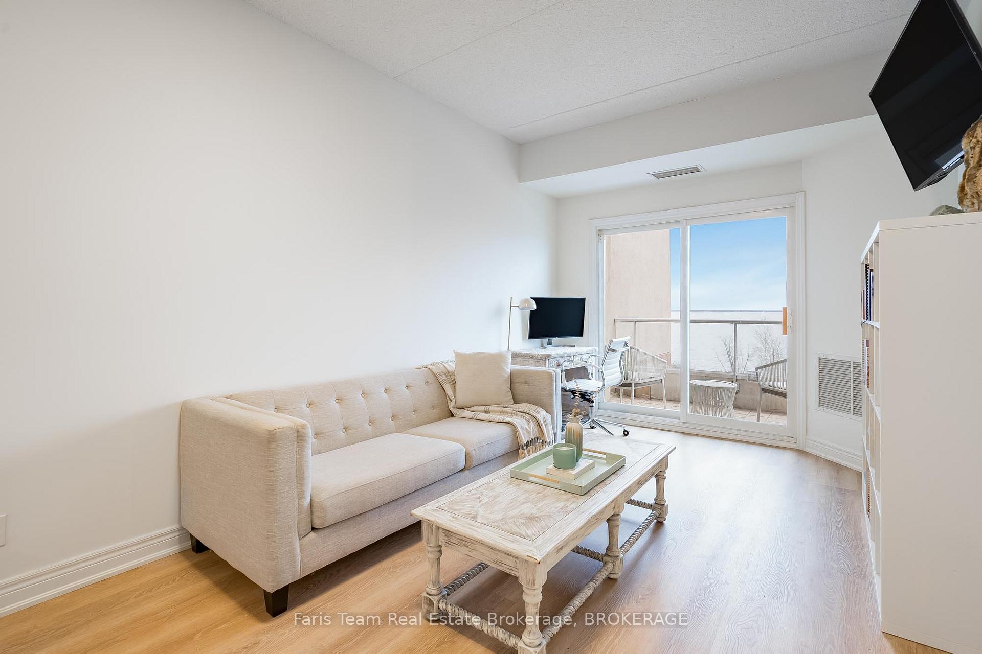 Photo 5 of Unit 409, 280 Aberdeen Boulevard, Midland — HOMEH