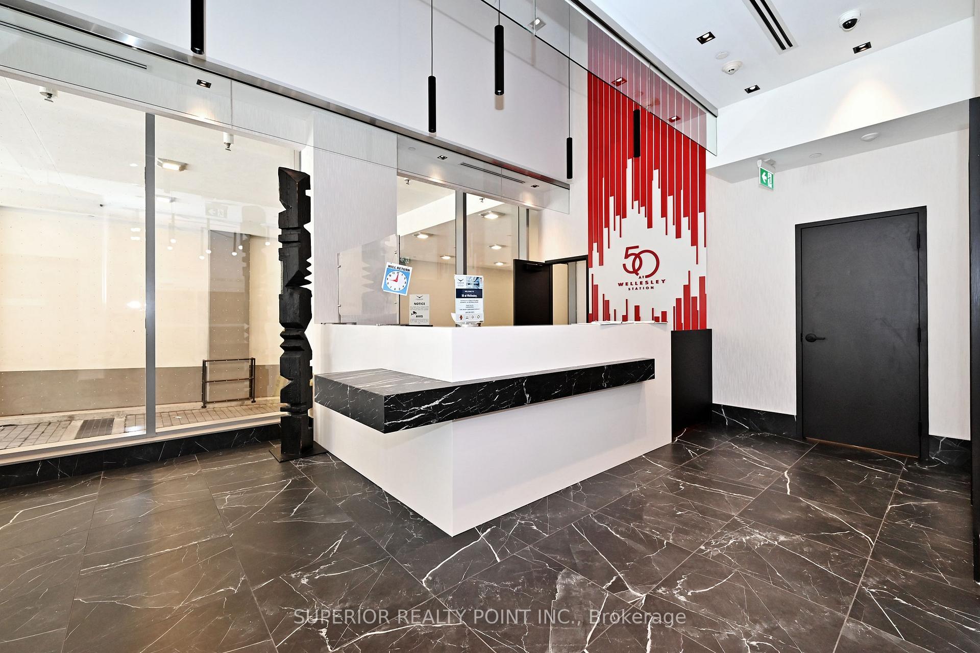 Photo 3 of Unit 704, 50 Wellesley Street E, Toronto, Church-Yonge Corridor — HOMEH