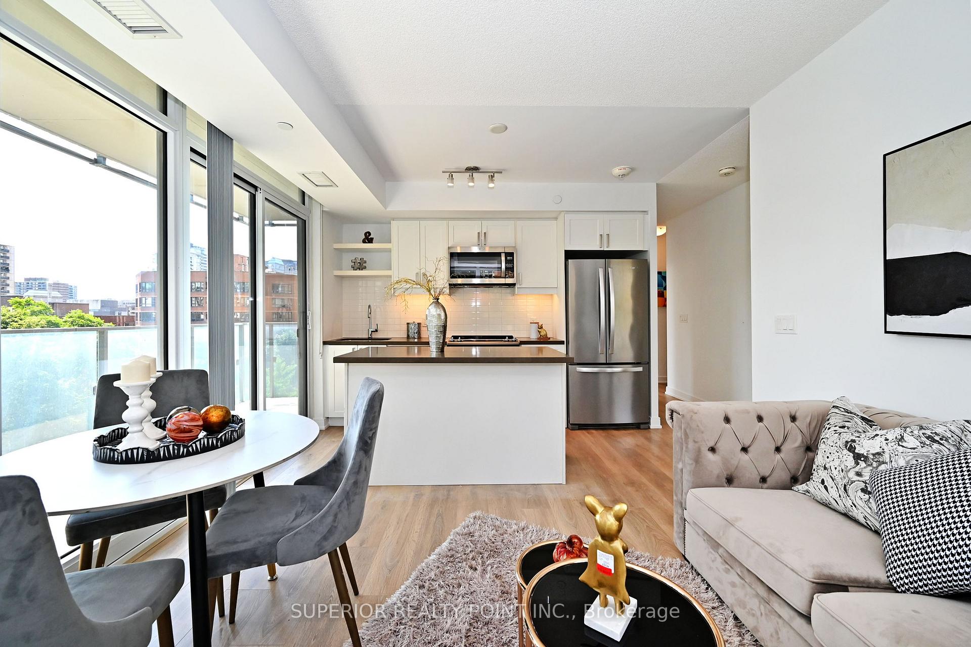 Photo 10 of Unit 704, 50 Wellesley Street E, Toronto, Church-Yonge Corridor — HOMEH