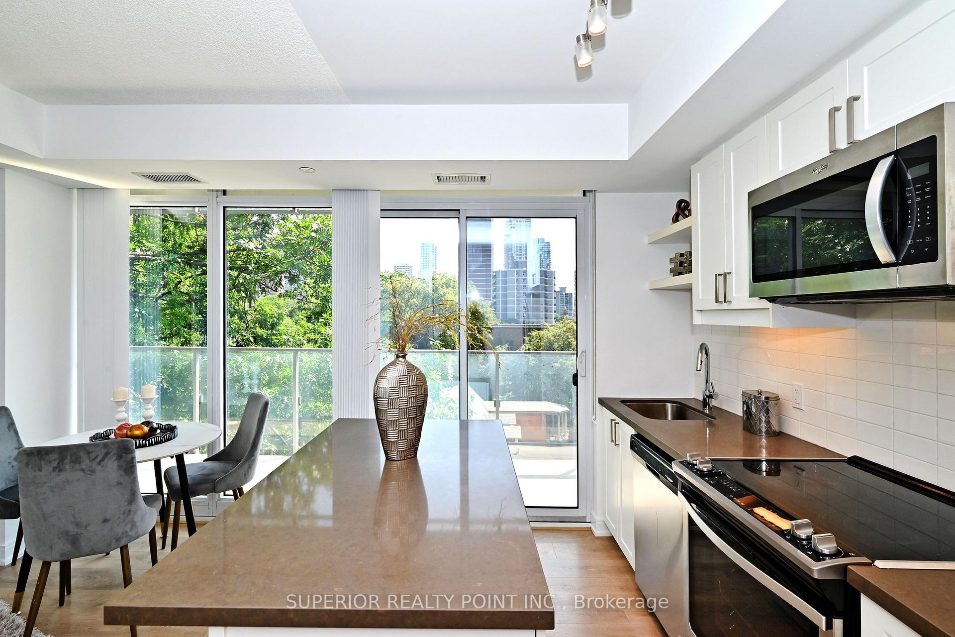 Photo 13 of Unit 704, 50 Wellesley Street E, Toronto, Church-Yonge Corridor — HOMEH