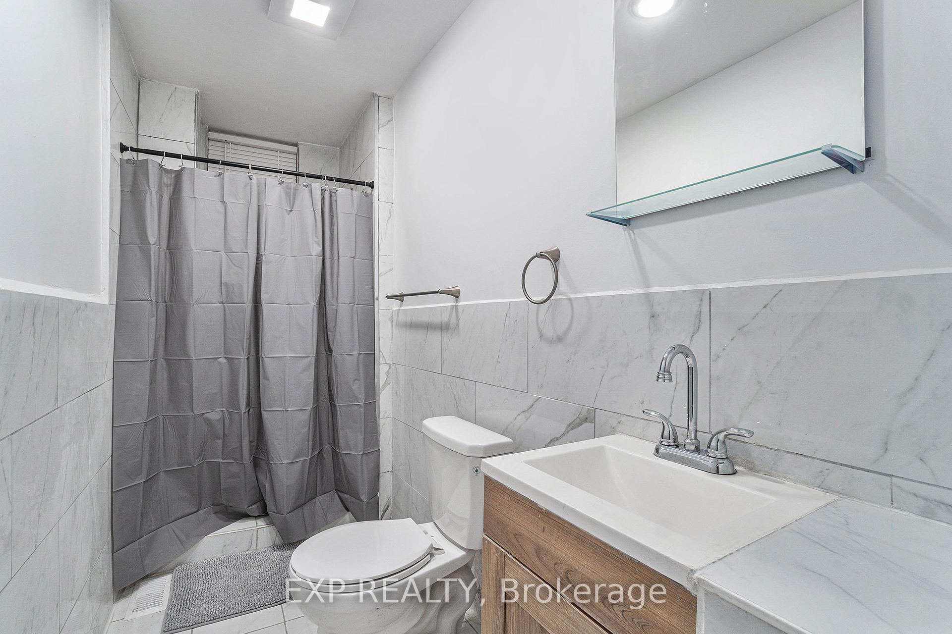 Photo 5 of Unit 2, 448 Cambridge Street S, Ottawa, West Centre Town — HOMEH