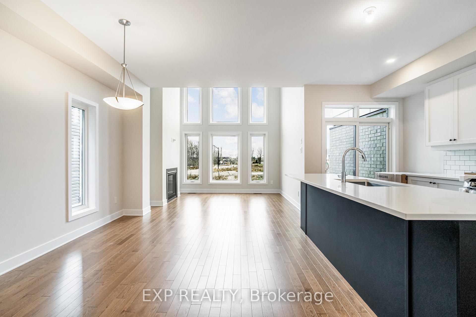 Photo 5 of 109 Rockmelon Street, Ottawa, Riverside South/Gloucester Glen — HOMEH