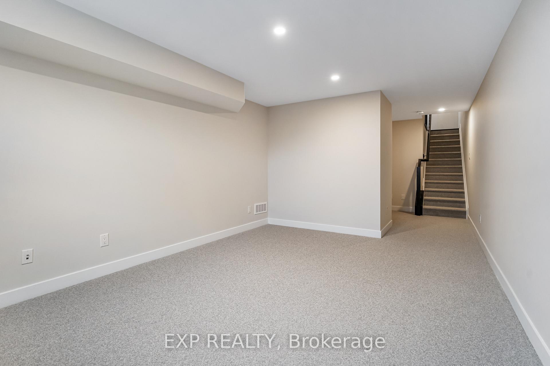 Photo 23 of 109 Rockmelon Street, Ottawa, Riverside South/Gloucester Glen — HOMEH