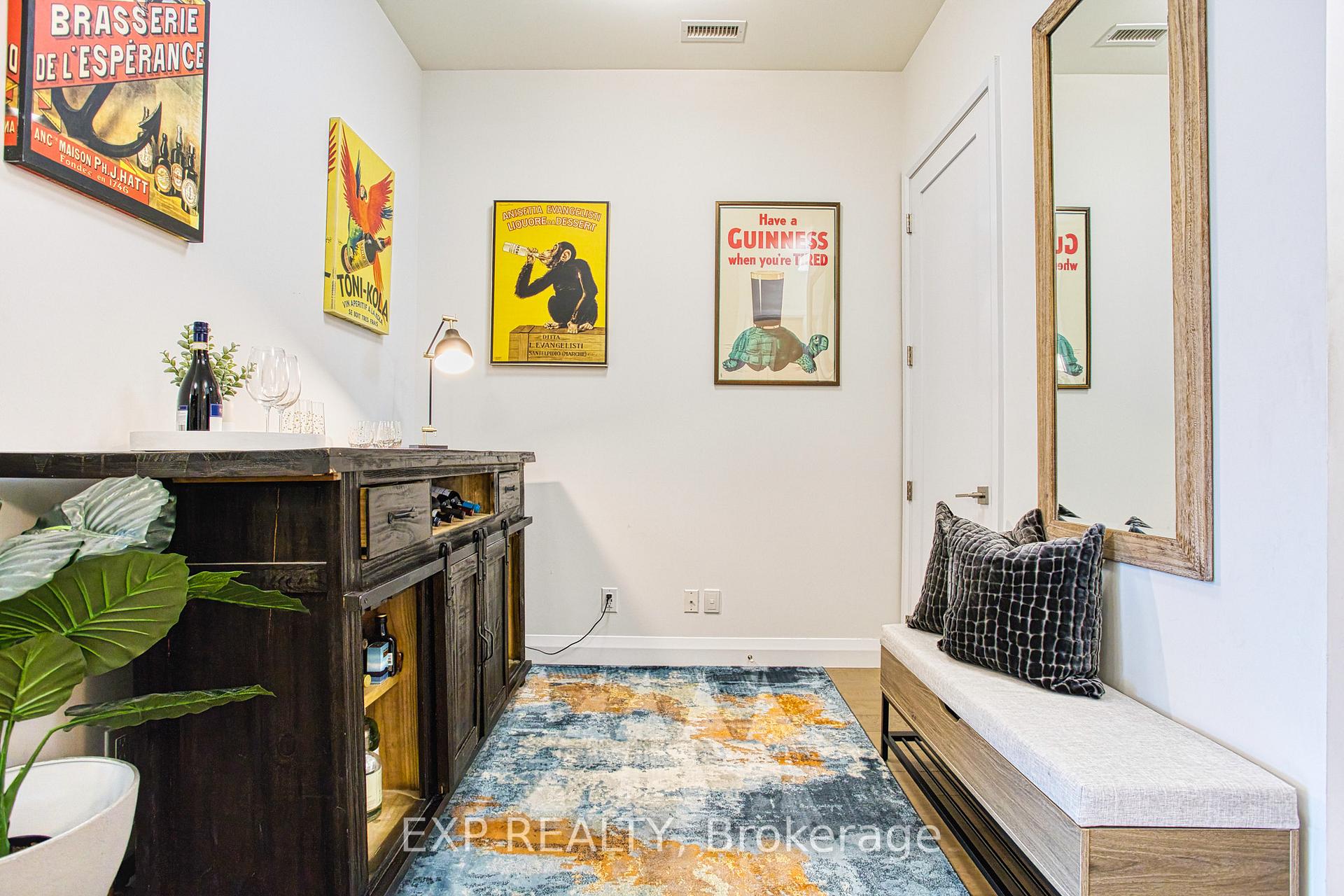 Photo 4 of Unit 615, 101 Locke Street S, Hamilton, Kirkendall — HOMEH