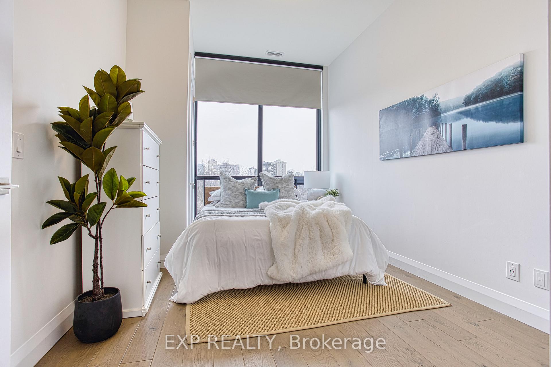 Photo 19 of Unit 615, 101 Locke Street S, Hamilton, Kirkendall — HOMEH