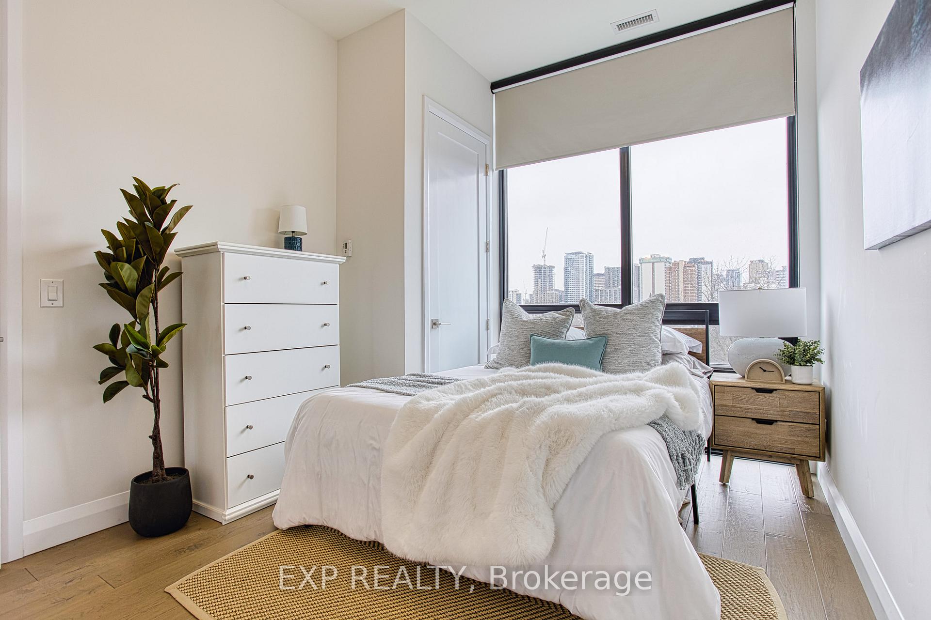 Photo 20 of Unit 615, 101 Locke Street S, Hamilton, Kirkendall — HOMEH