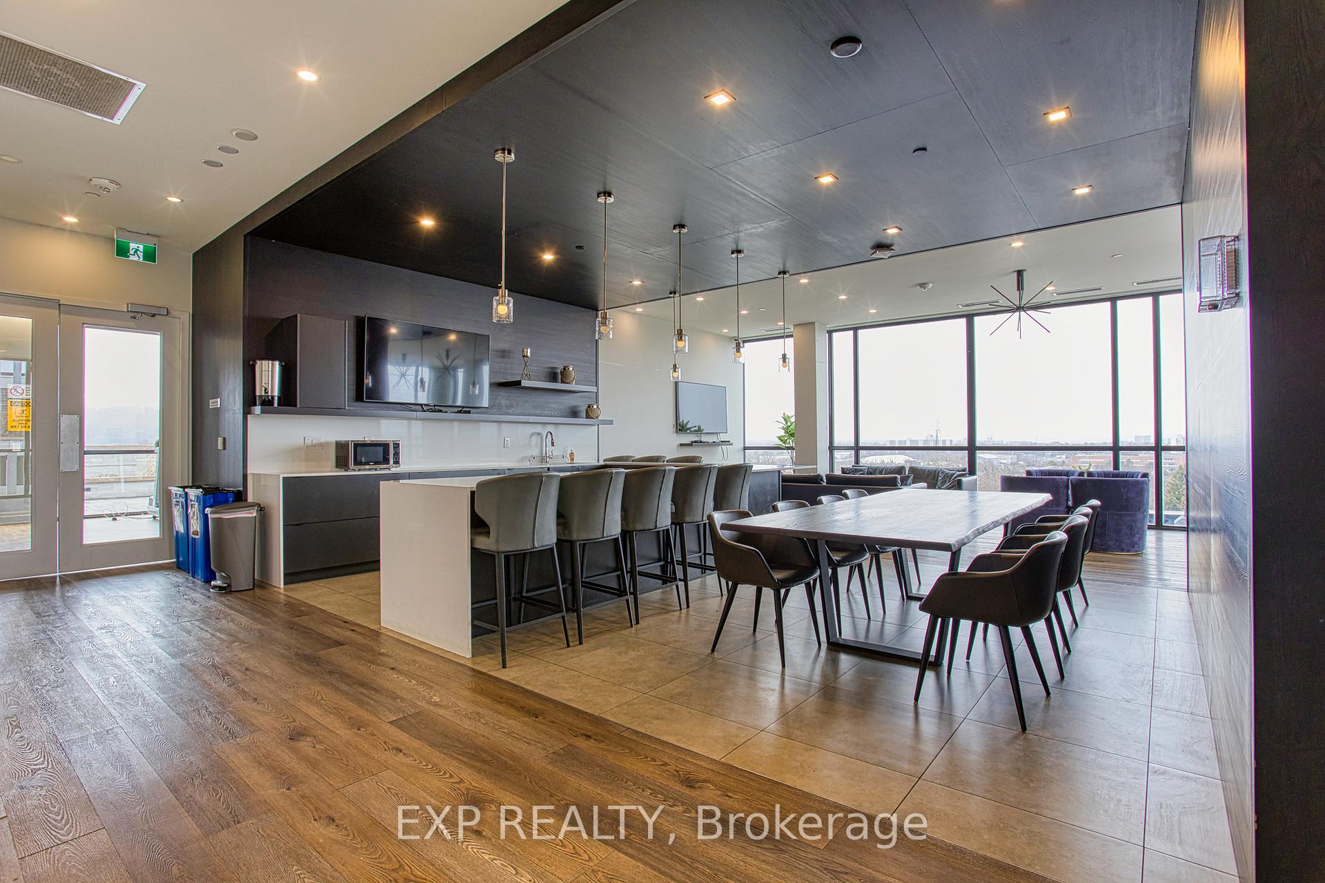 Photo 24 of Unit 615, 101 Locke Street S, Hamilton, Kirkendall — HOMEH