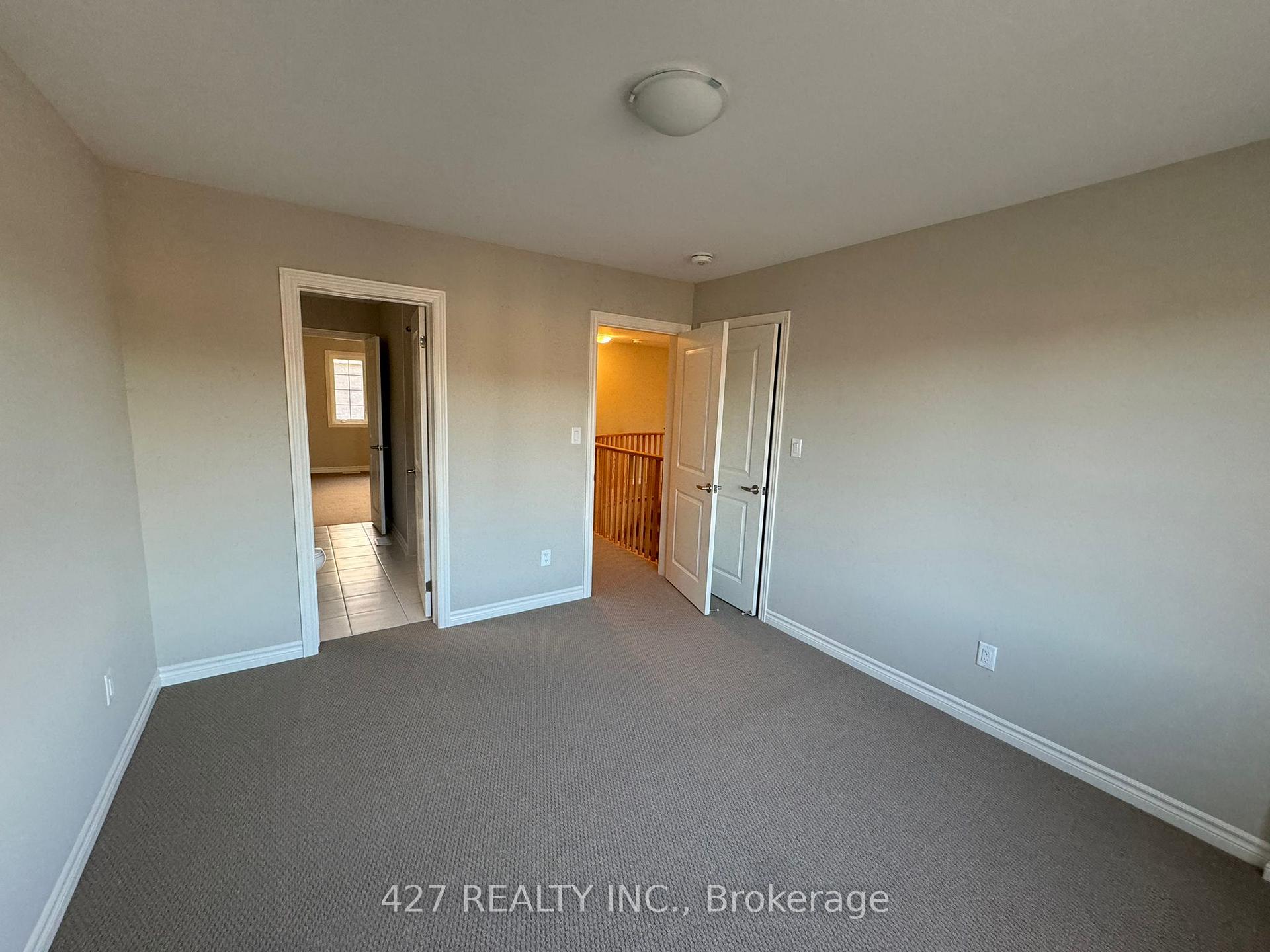 Photo 21 of 216 Clipper Drive N, Clearview, Stayner — HOMEH