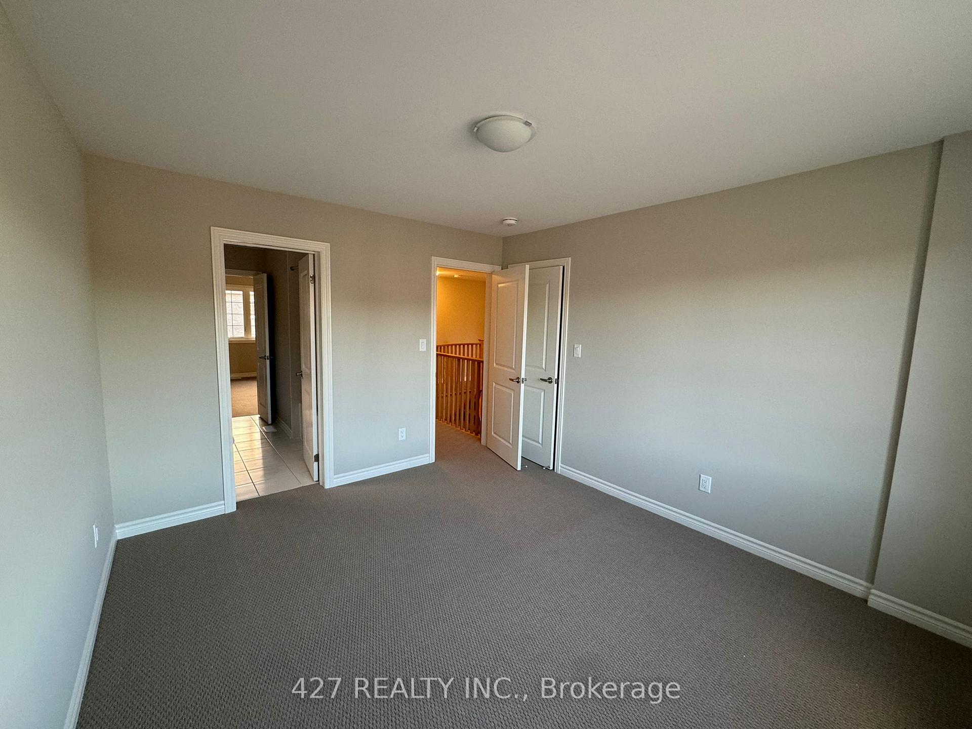 Photo 24 of 216 Clipper Drive N, Clearview, Stayner — HOMEH