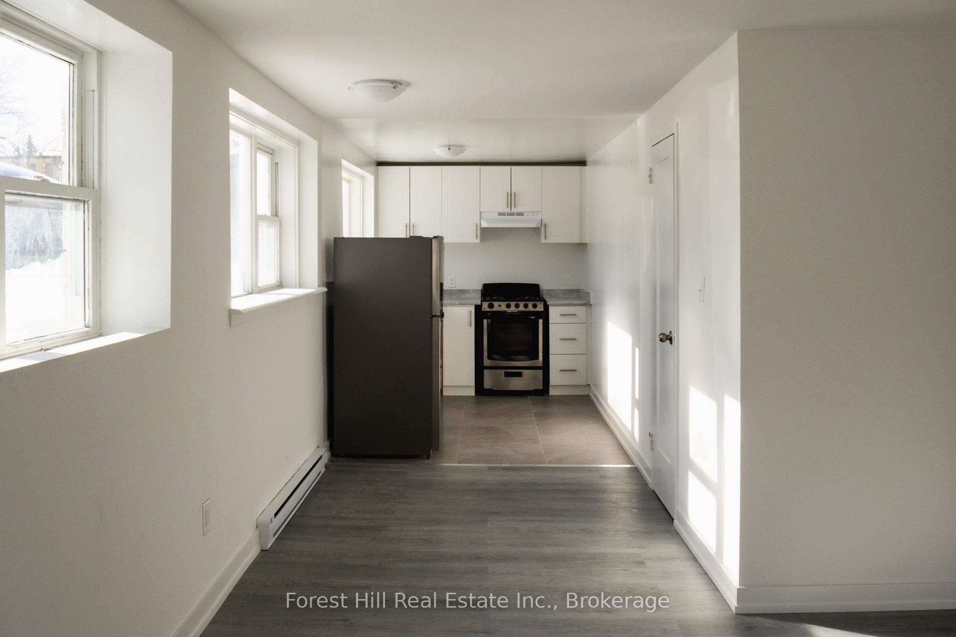 Photo 2 of Unit 104, 176 Eighth Street, Collingwood — HOMEH