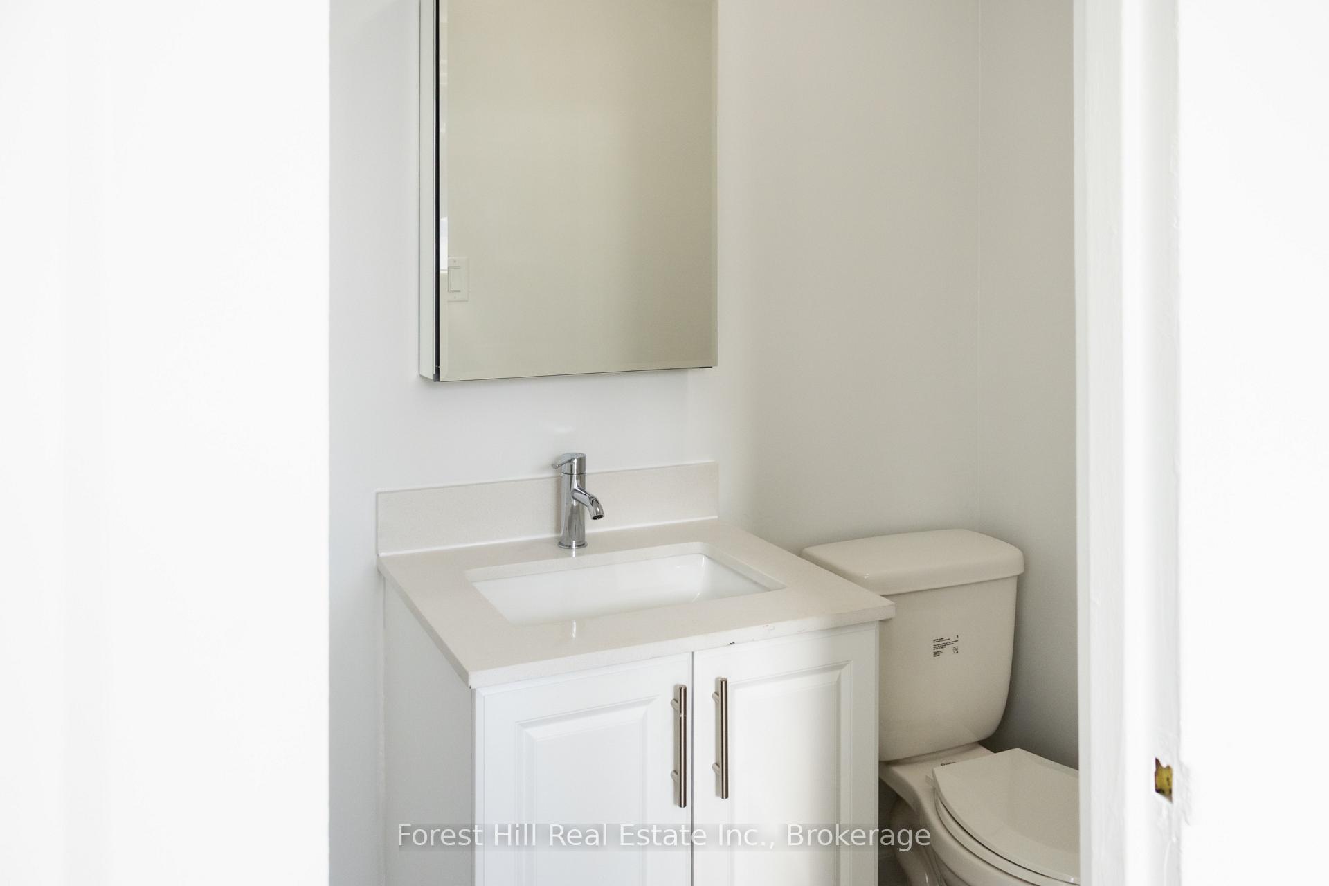 Photo 3 of Unit 104, 176 Eighth Street, Collingwood — HOMEH