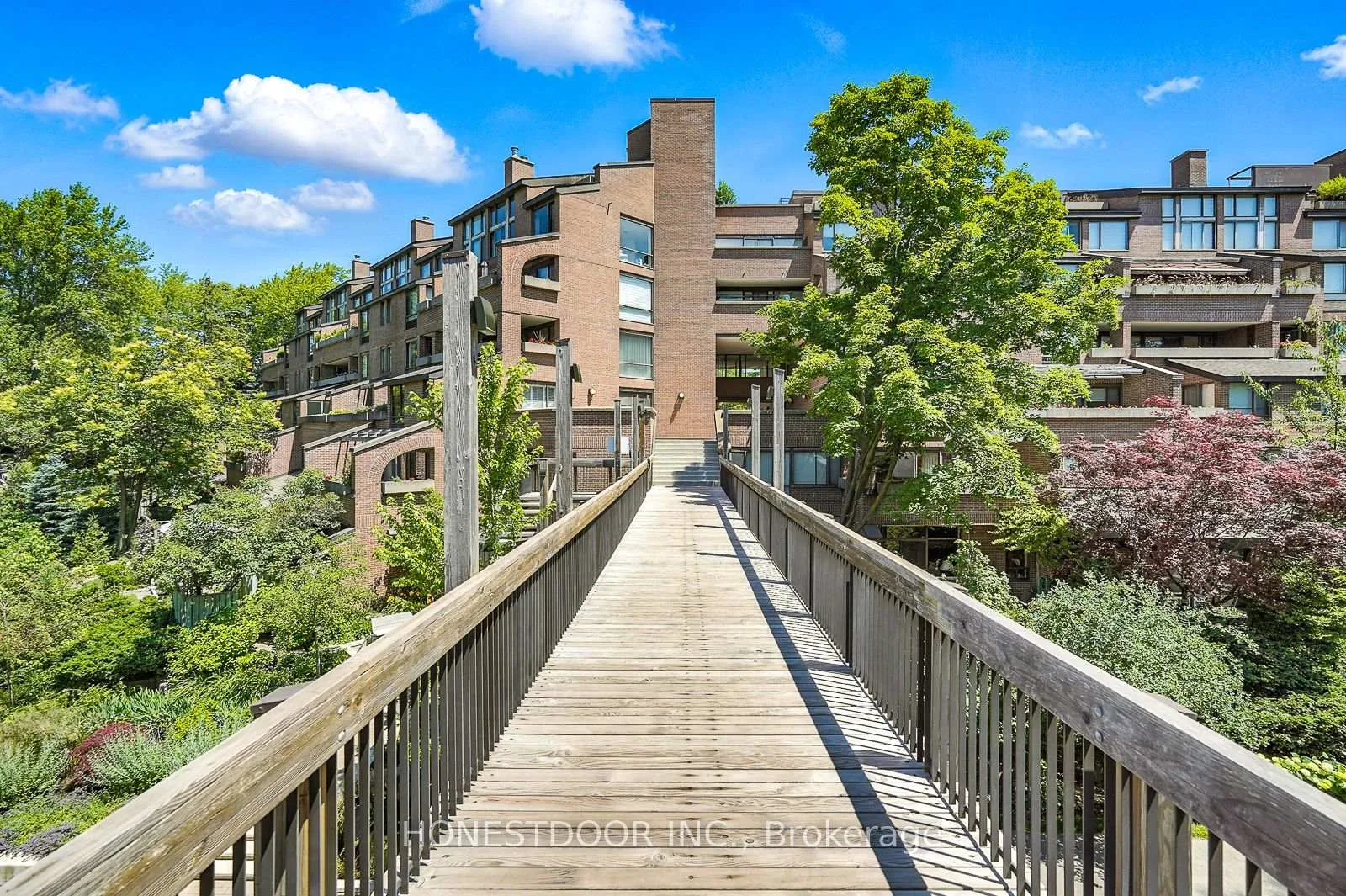 Photo 18 of Unit 312, 40 Sylvan Valleyway, Toronto, Bedford Park-Nortown — HOMEH