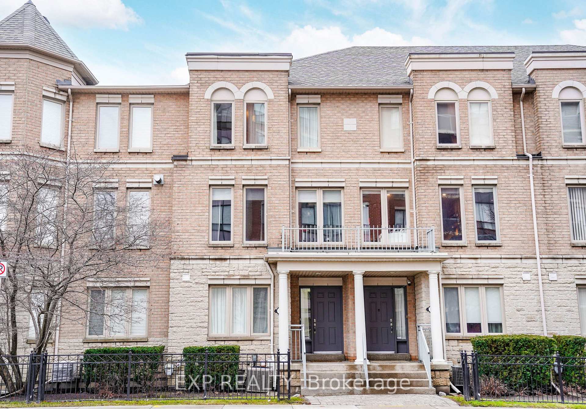 Front of 48 Times Avenue