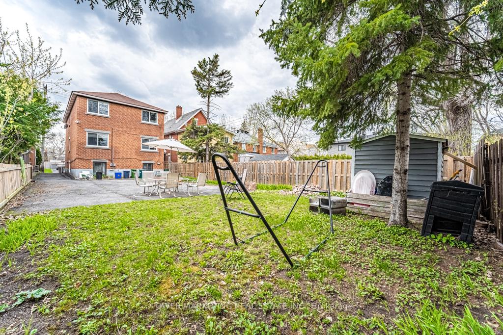 Photo 33 of Unit 3, 679 Roosevelt Avenue, Ottawa, Laurentianview — HOMEH