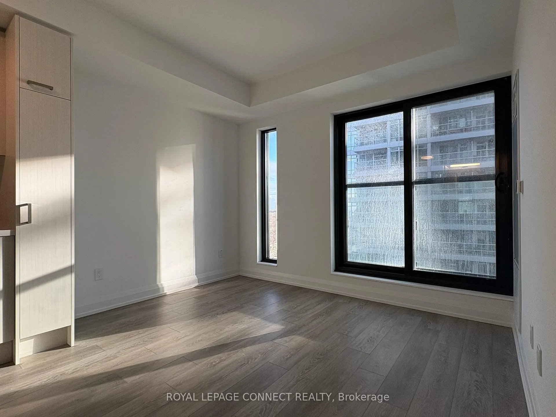 Photo 13 of Unit 2010, 20 Soudan Avenue, Toronto, Mount Pleasant West — HOMEH