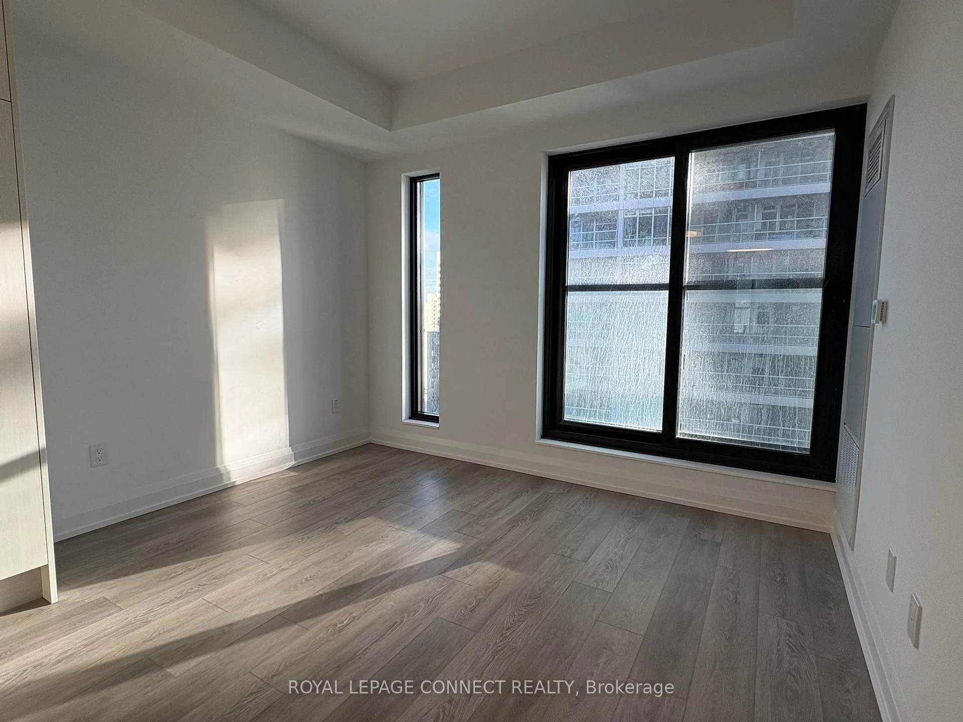 Photo 14 of Unit 2010, 20 Soudan Avenue, Toronto, Mount Pleasant West — HOMEH