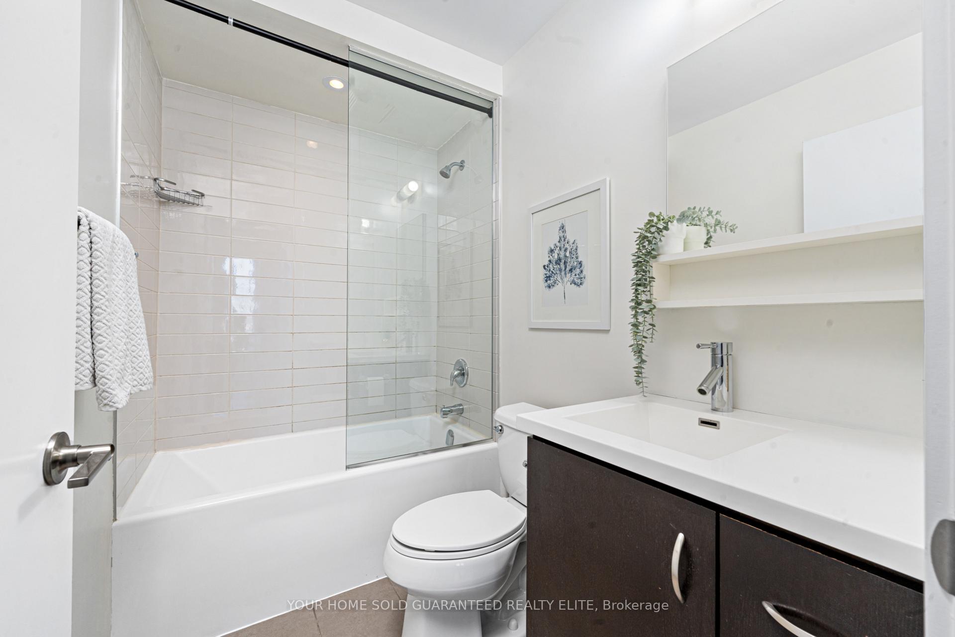 Photo 9 of Unit 202, 520 North Service Road, Grimsby, Grimsby Beach — HOMEH