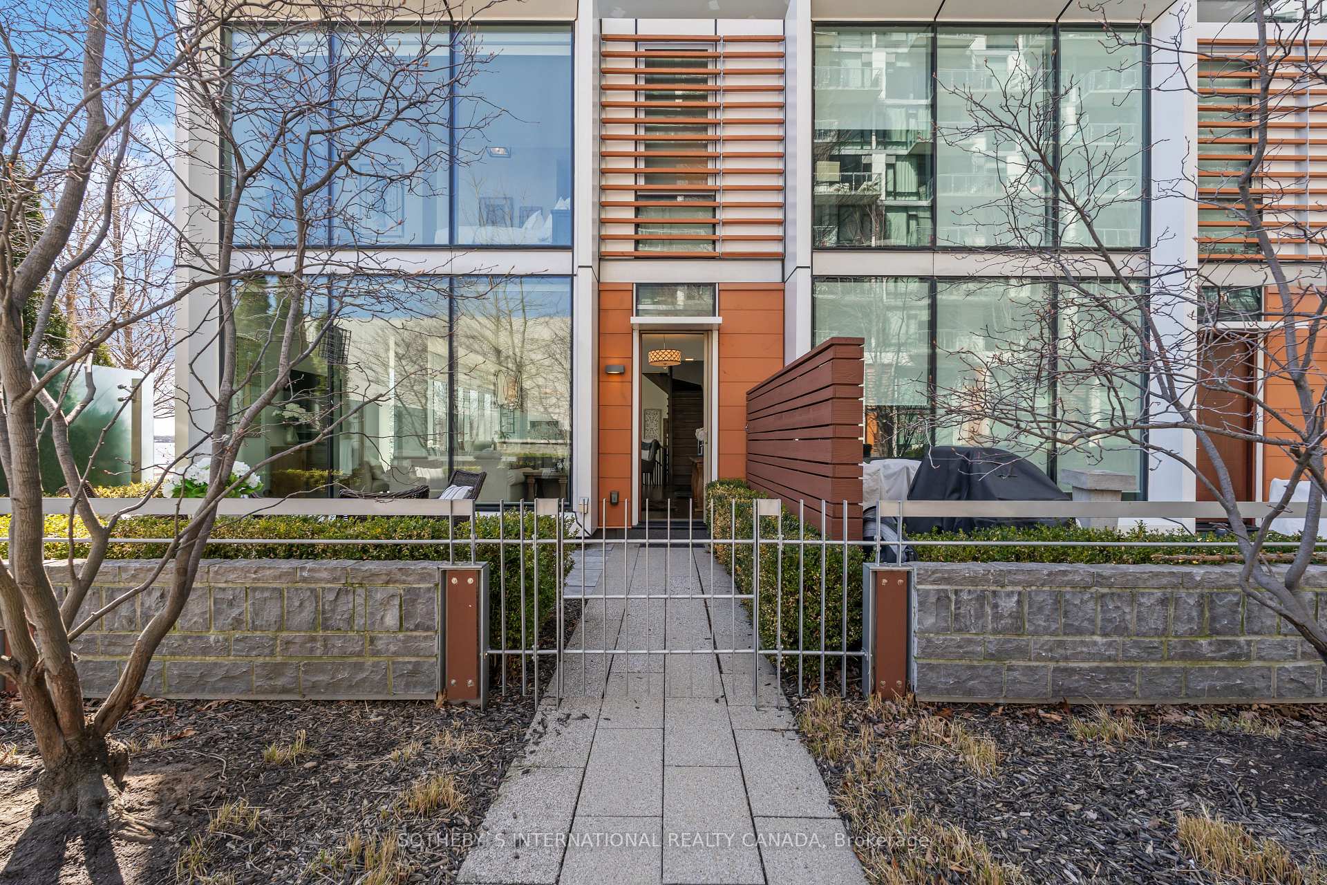 Photo 19 of Unit TH112, 39 Queens Quay E, Toronto, Waterfront Communities — HOMEH