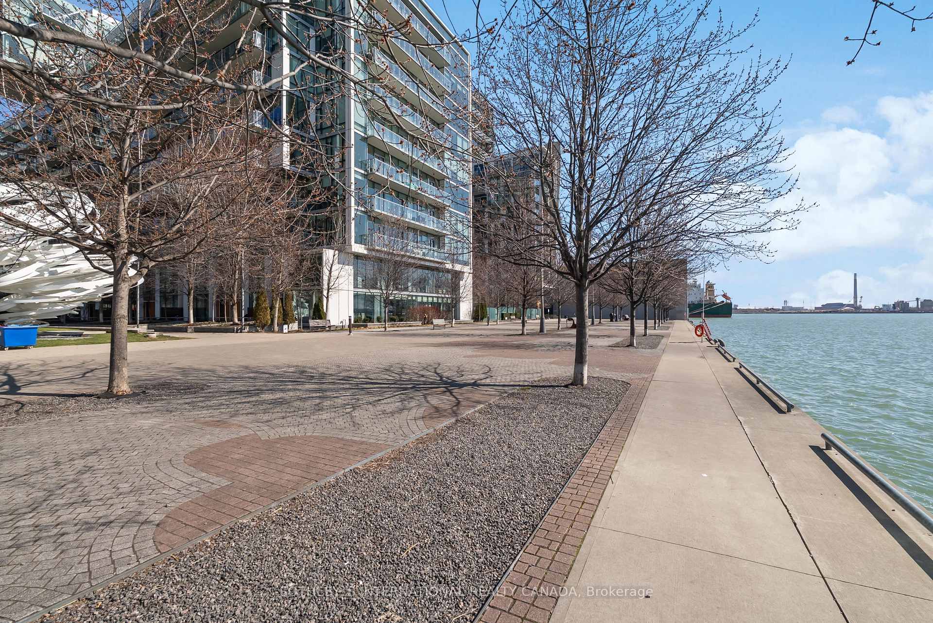 Photo 23 of Unit TH112, 39 Queens Quay E, Toronto, Waterfront Communities — HOMEH