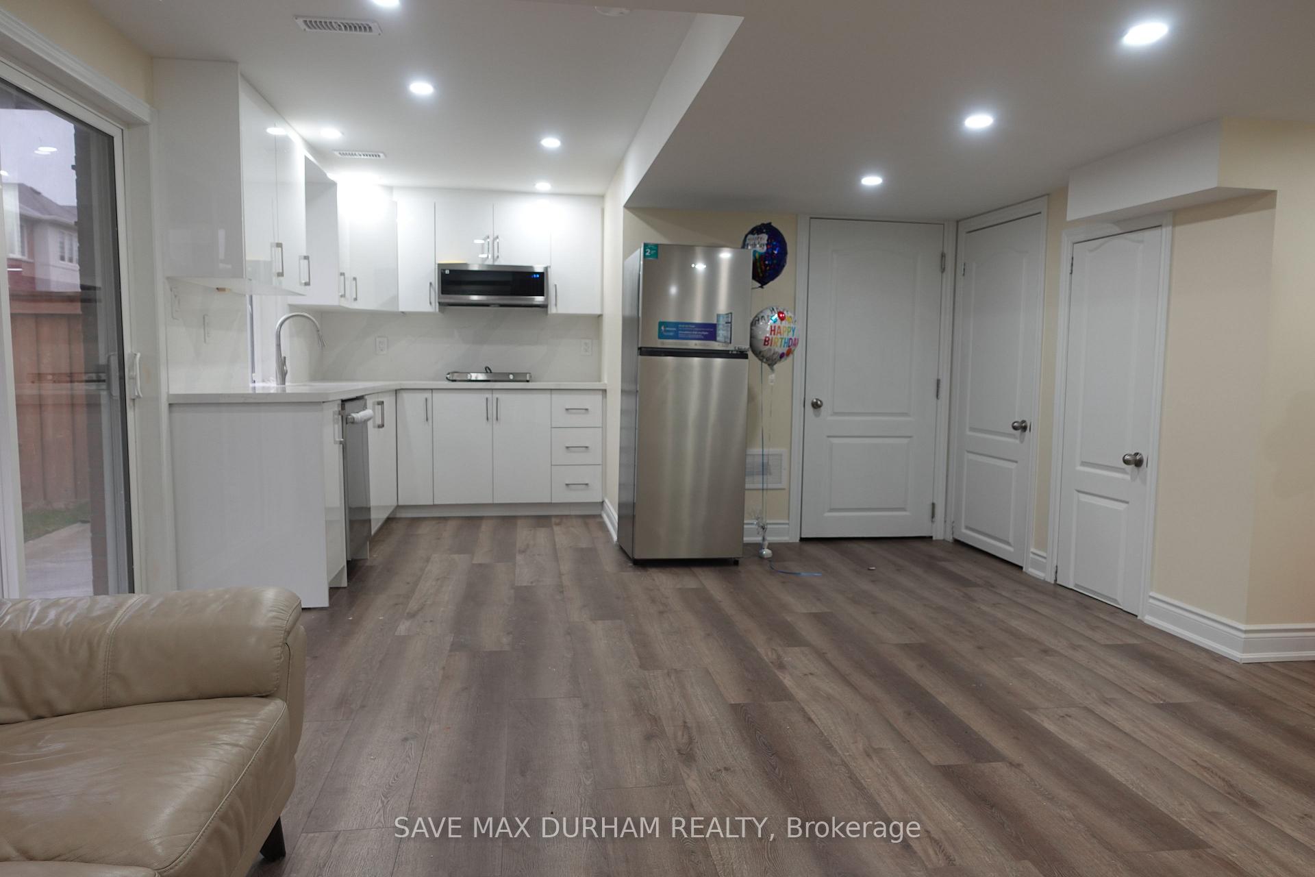 Photo 13 of 16 Ainley Road, Ajax, Central East — HOMEH