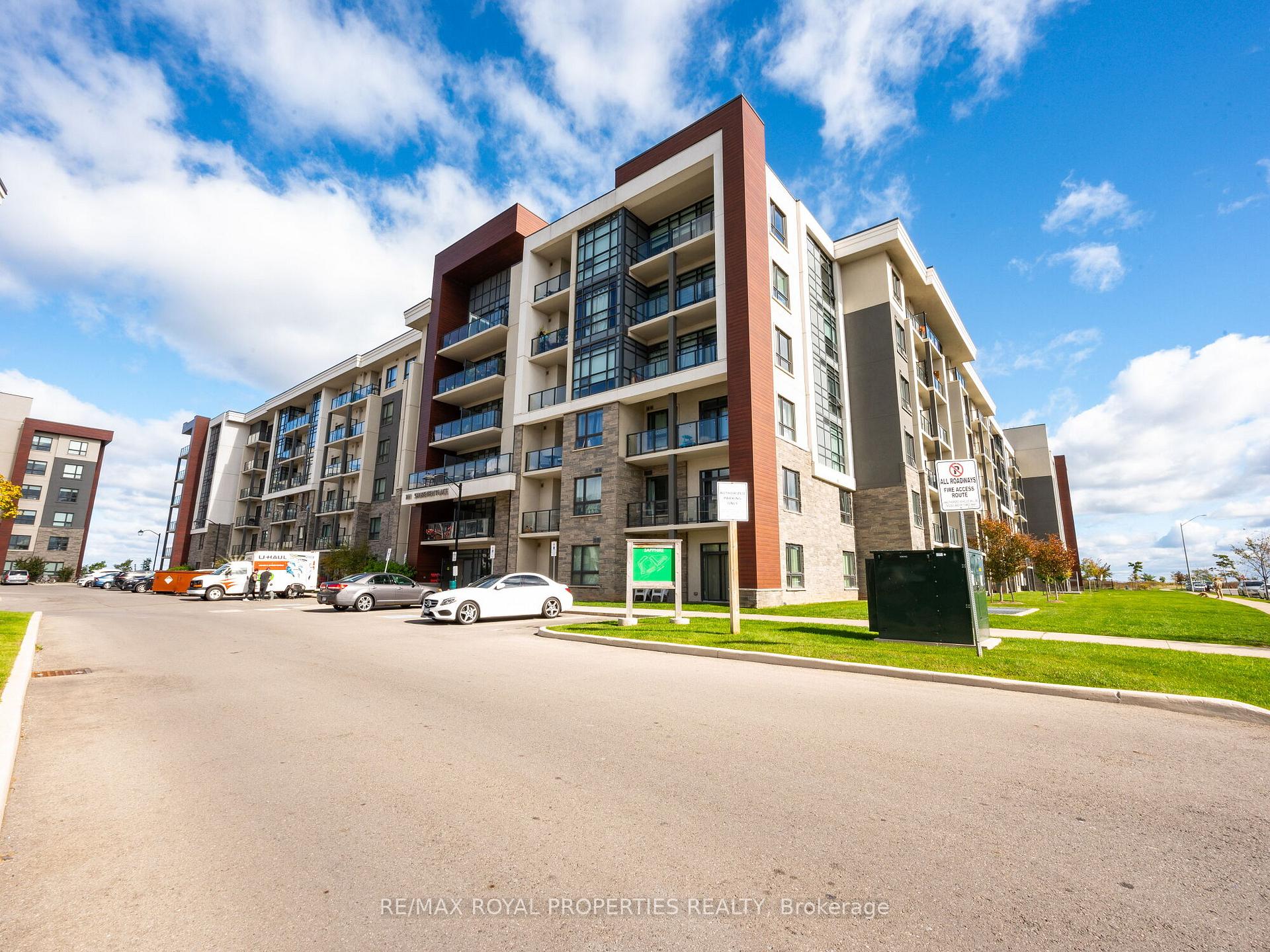 Front of Unit 339, 101 Shoreview Place
