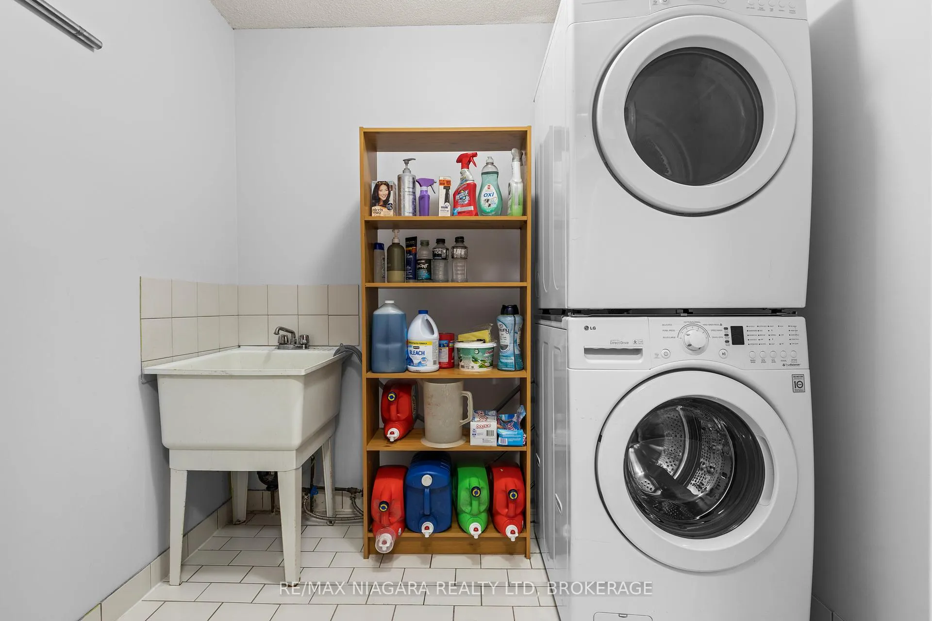 Photo 20 of Unit 13, 34 Dynasty Avenue, Hamilton, Stoney Creek — HOMEH