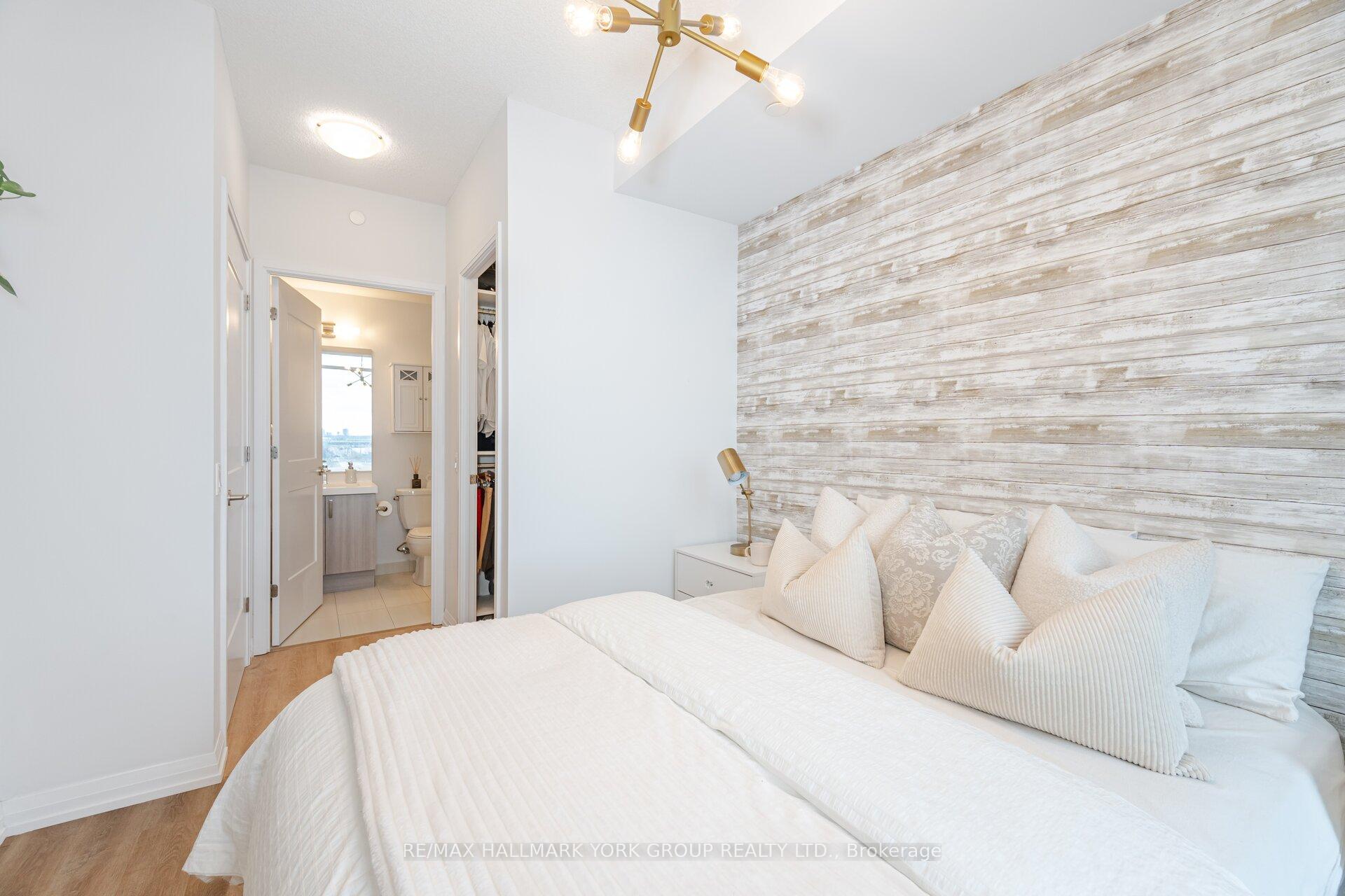 Photo 7 of Unit 616, 7895 Jane Street, Vaughan, Concord — HOMEH