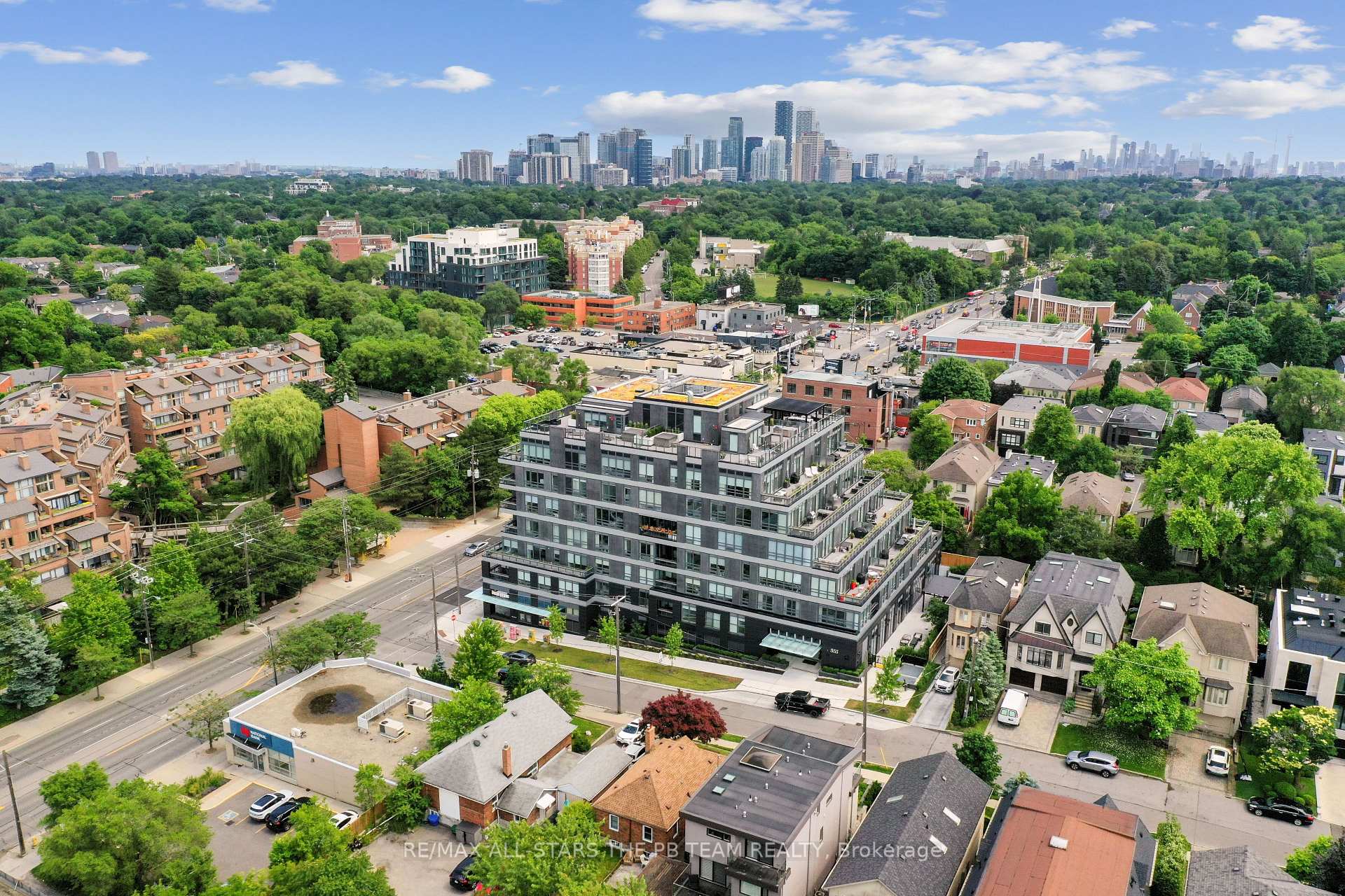 Photo 3 of Unit 506, 355 Bedford Park Avenue, Toronto, Bedford Park-Nortown — HOMEH