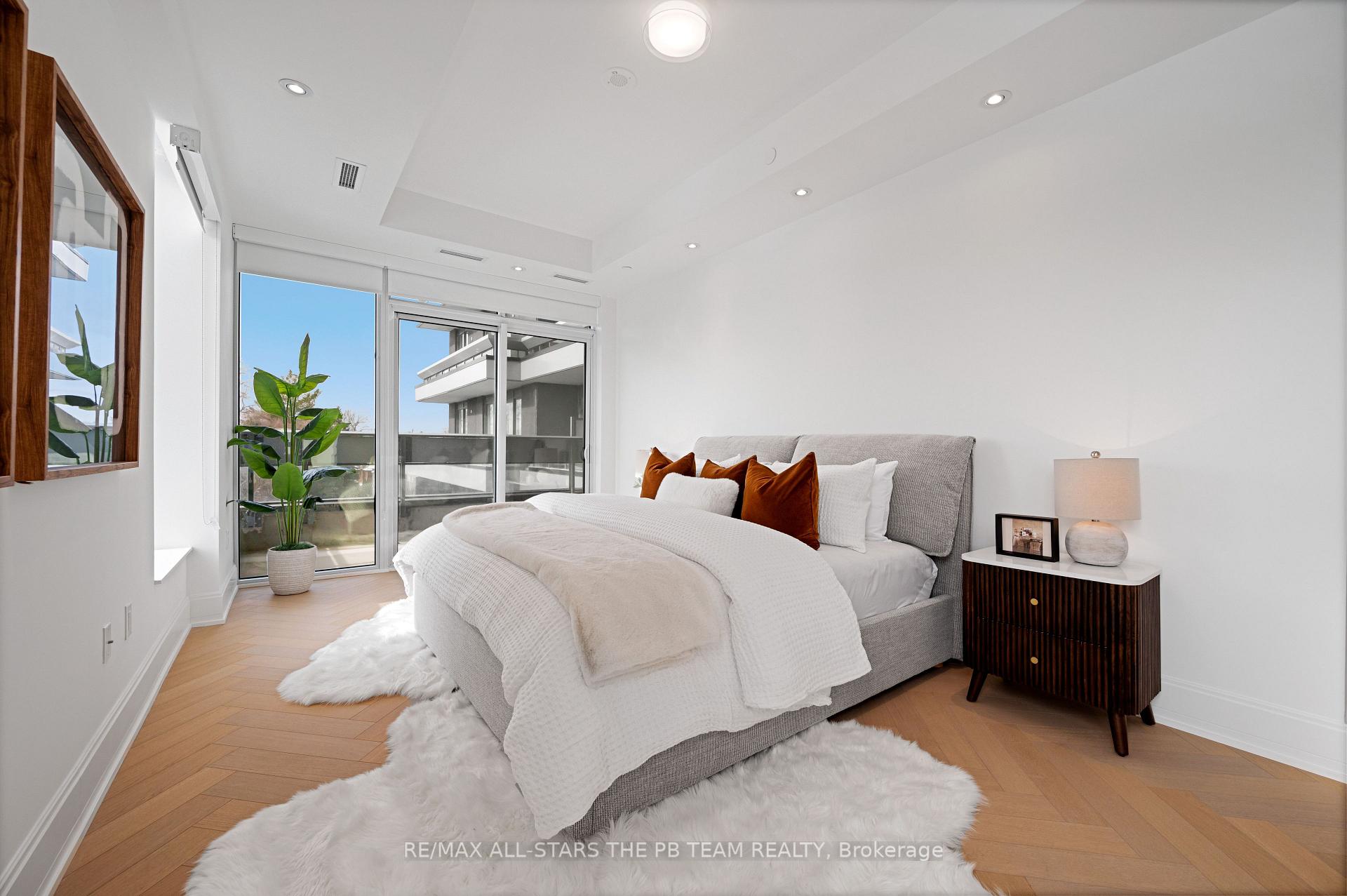 Photo 25 of Unit 506, 355 Bedford Park Avenue, Toronto, Bedford Park-Nortown — HOMEH