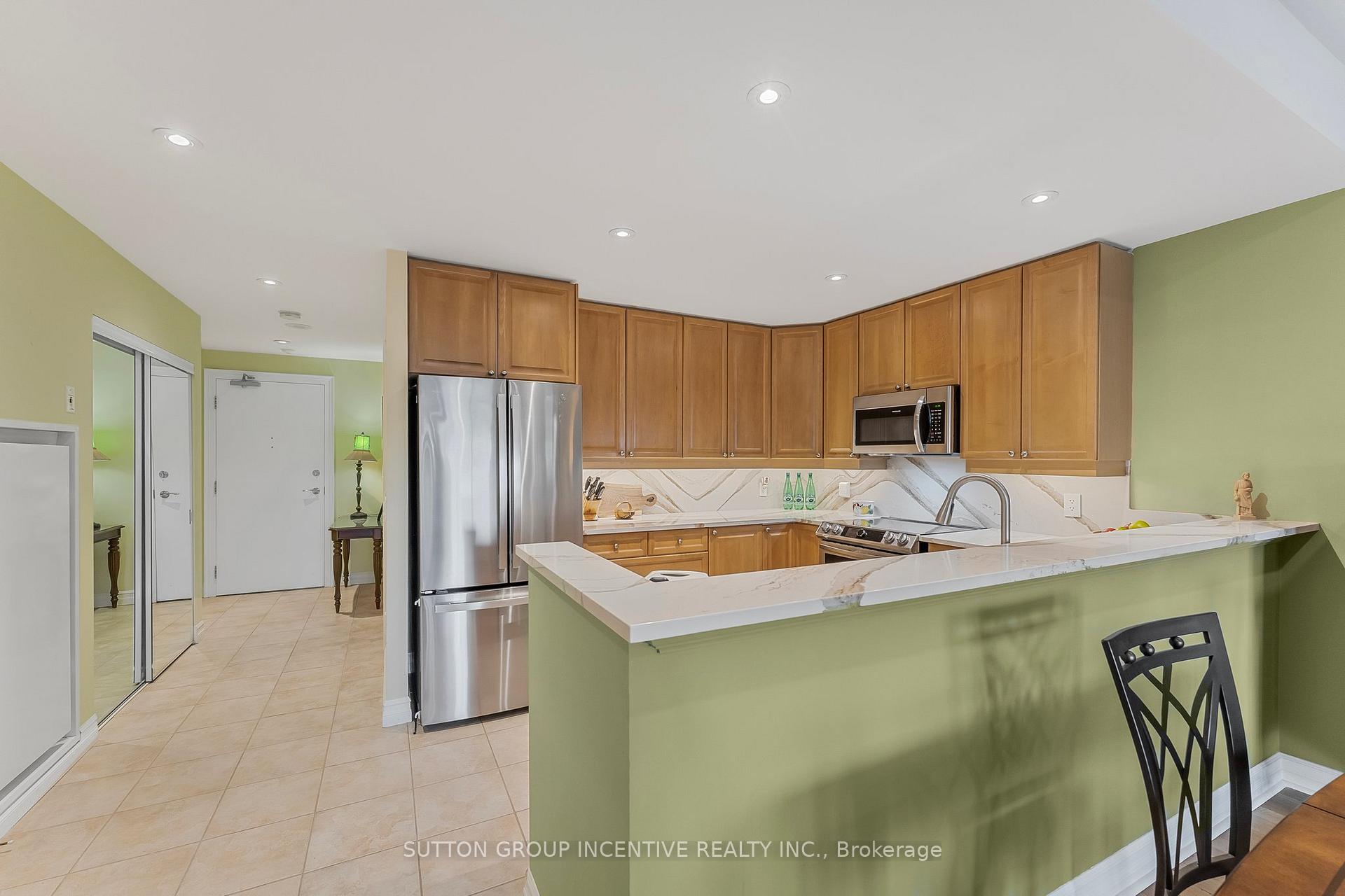 Photo 13 of Unit 609, 6 Toronto Street, Barrie, City Centre — HOMEH