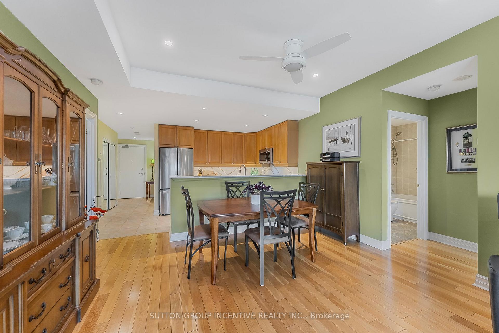 Photo 15 of Unit 609, 6 Toronto Street, Barrie, City Centre — HOMEH