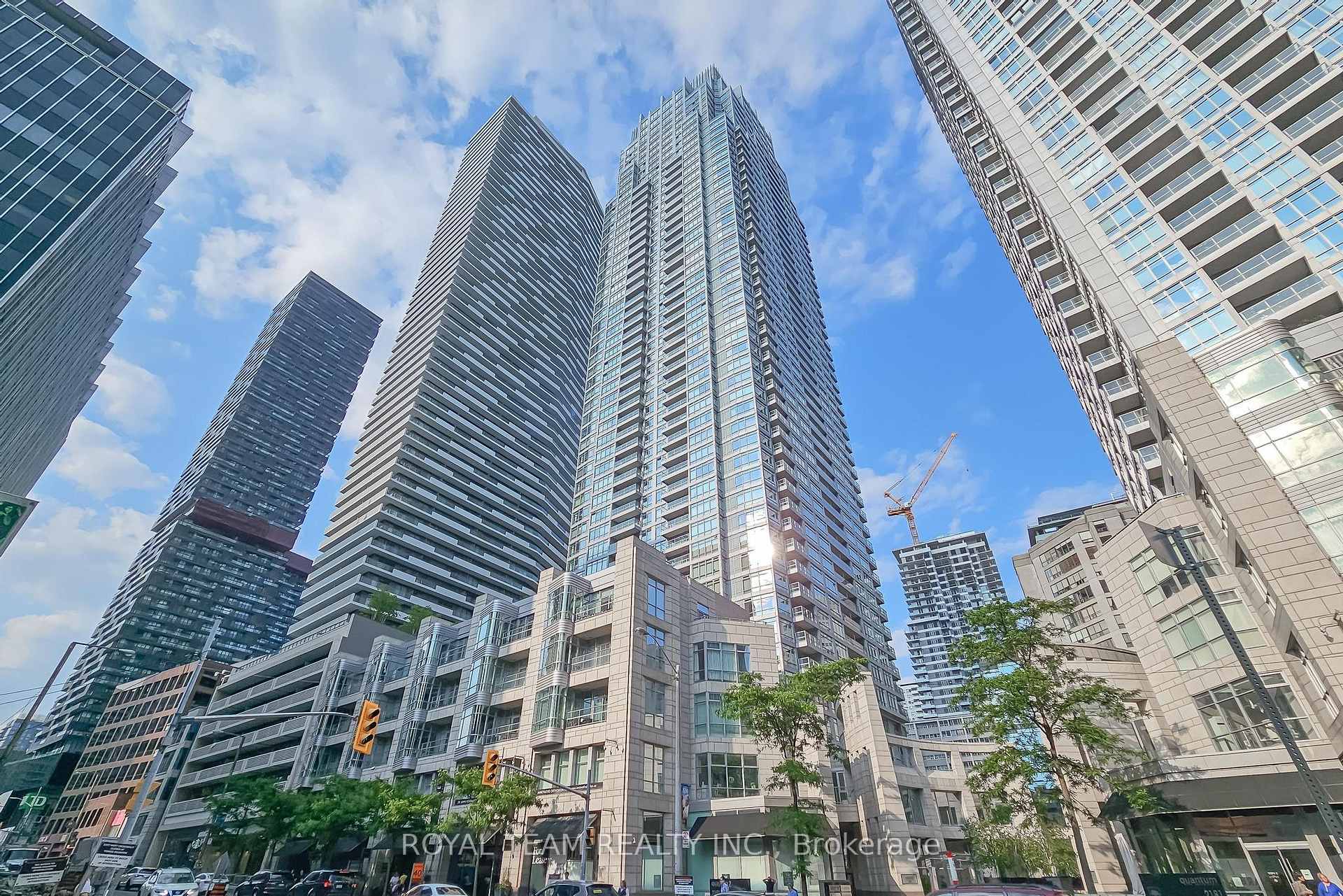 Front of Unit 2312, 2181 Yonge Street