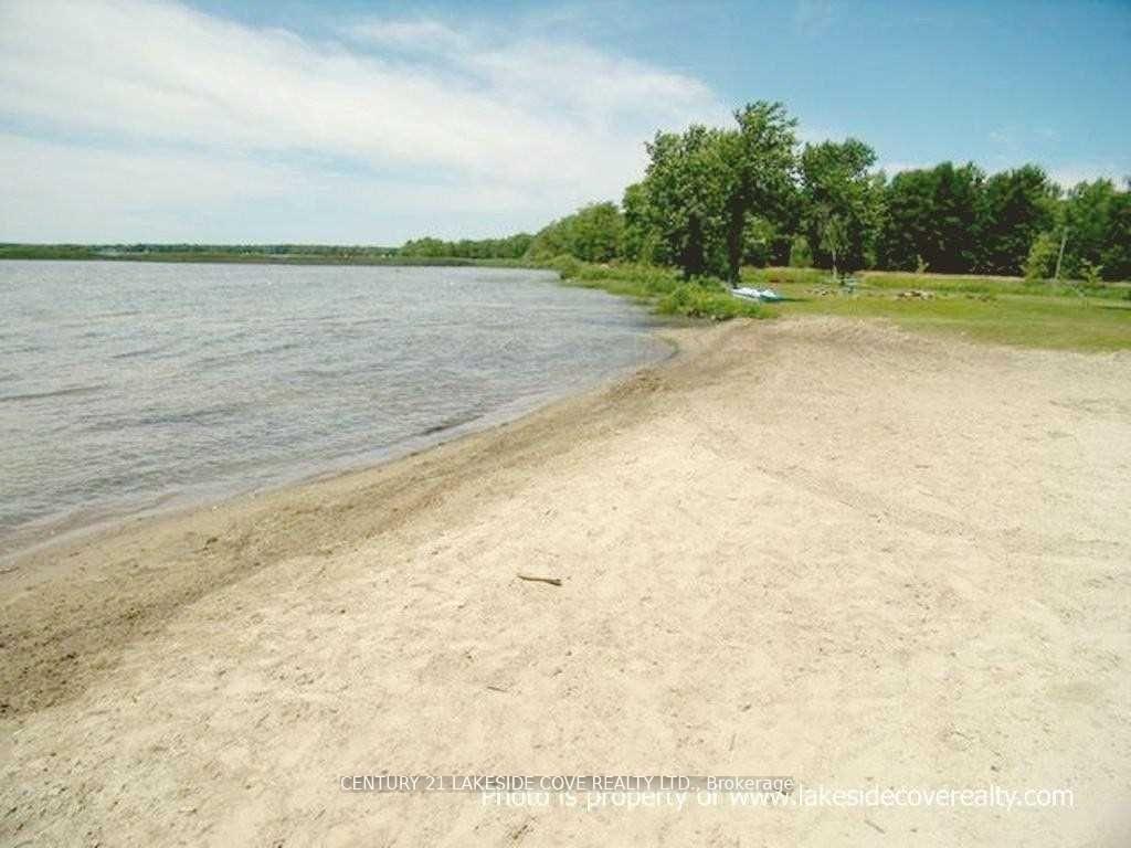 Photo 24 of Unit Unit 16, 2 Paradise Boulevard, Ramara, Rural Ramara — HOMEH